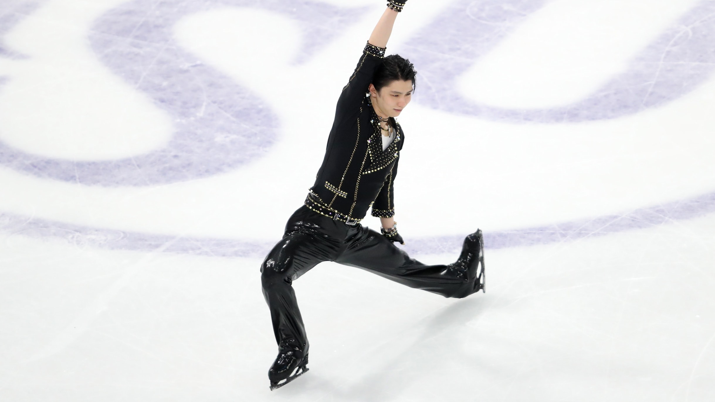 羽生結弦は2位、宇野昌磨は9位｜日本チームは初日終え3位：世界