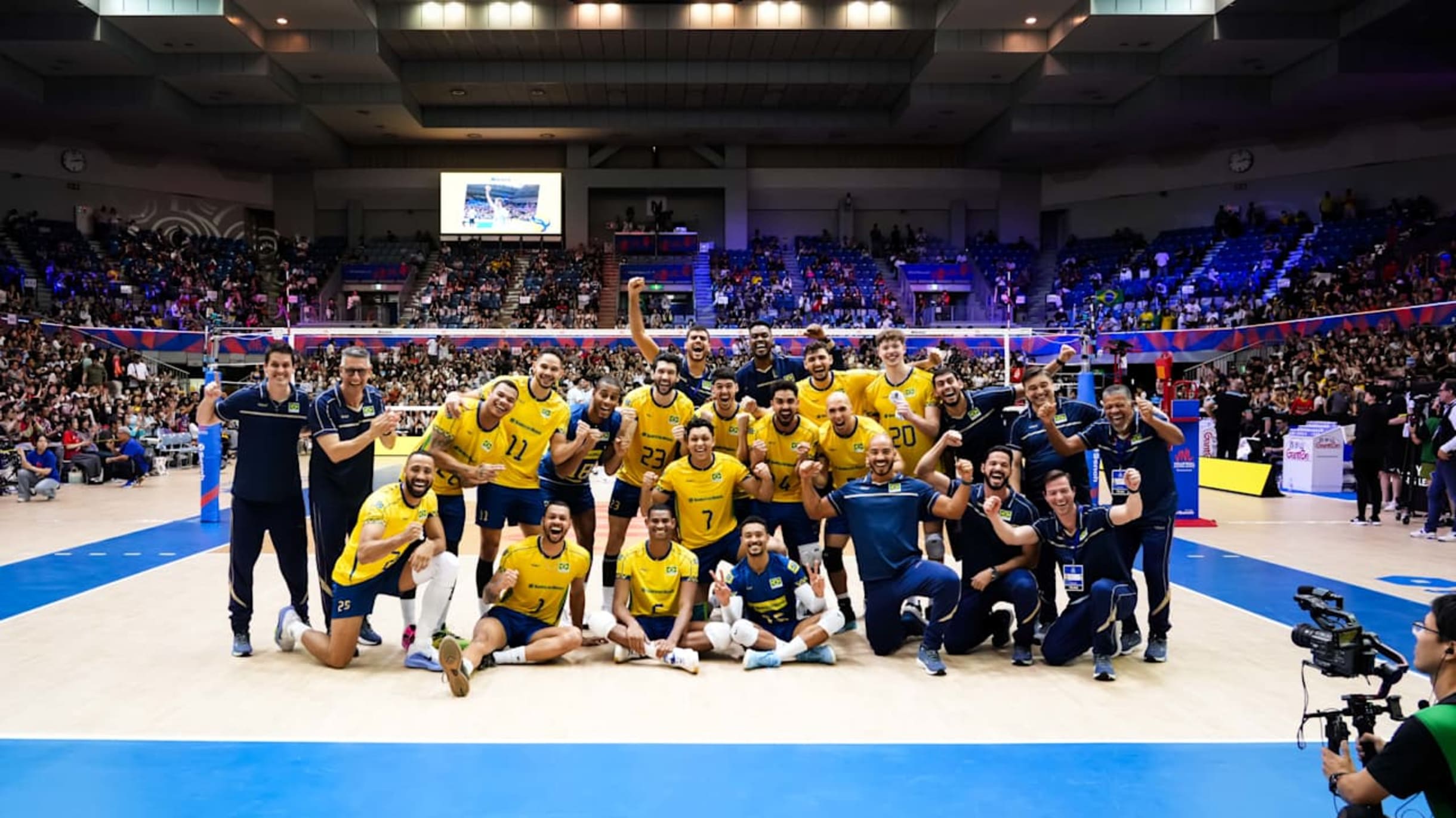 金色メダル Vリーグ男子バレーボール22-23シーズン優勝メダル backend=imagemagick;version=1;