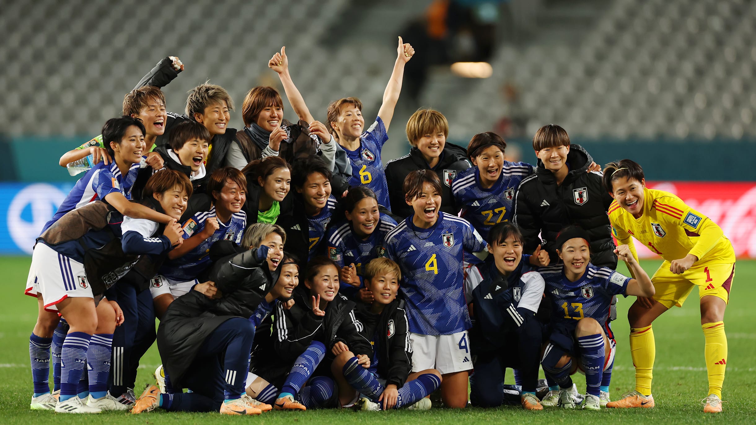 サッカー 人気 ユニフォーム  2024