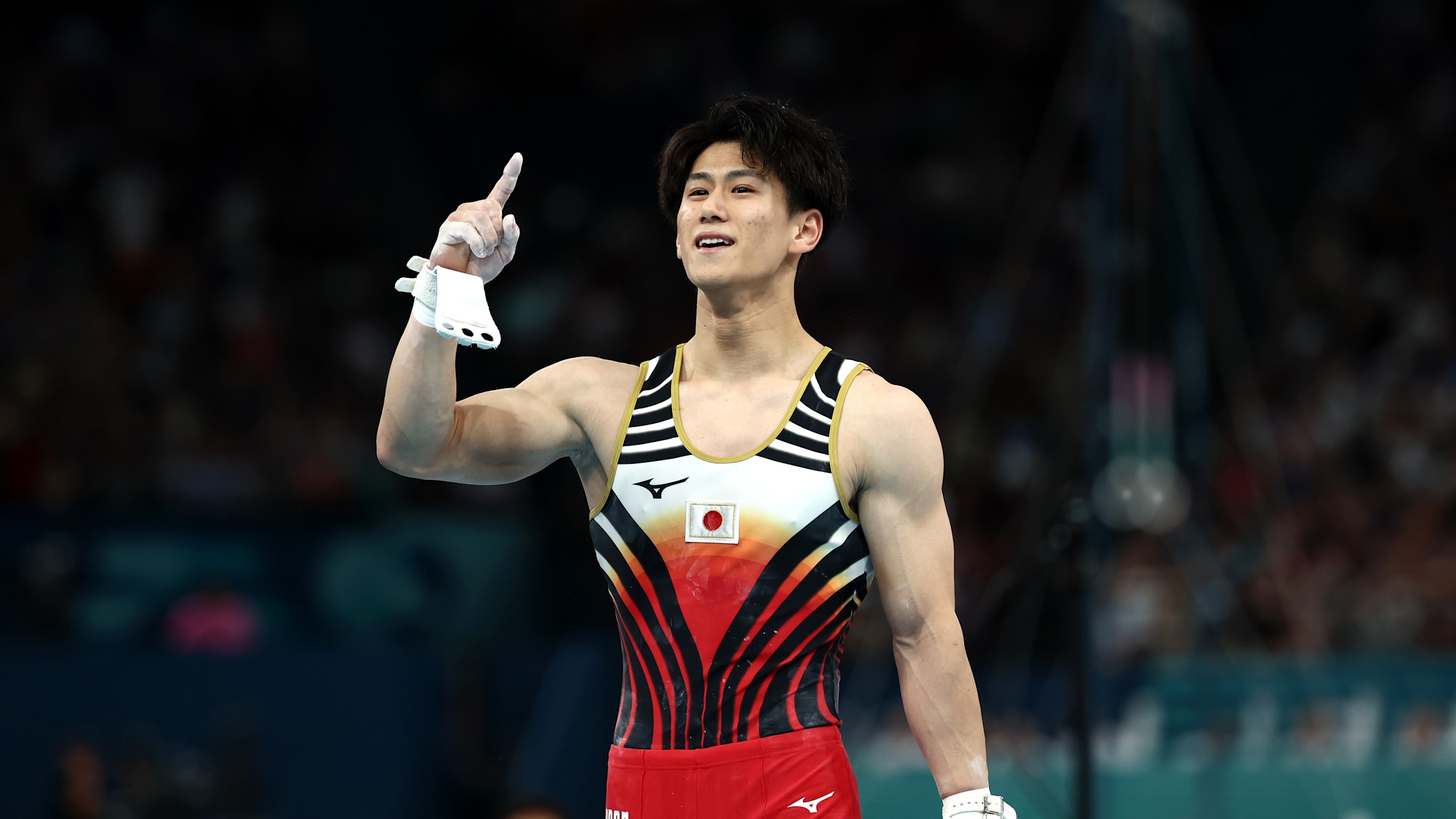 A0105）体操君（永久機関）体操選手フィギュア 約15cm A0105）体操君（永久機関）体操選手フィギュア 約15cm