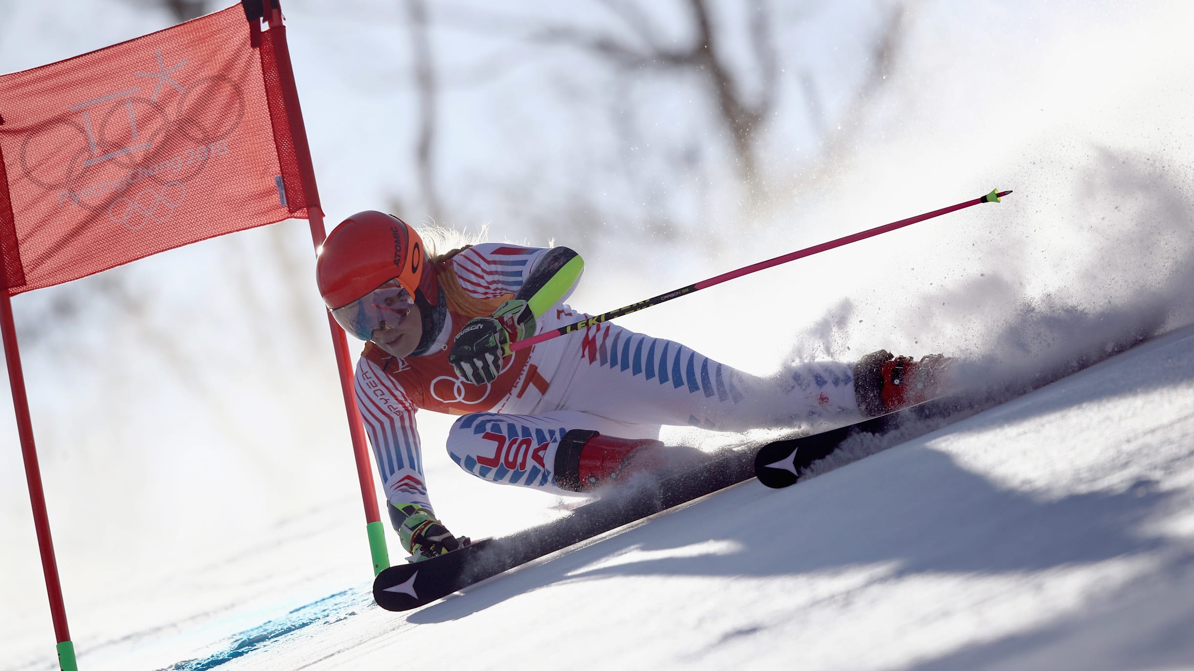 What are the differences between the alpine skiing disciplines?