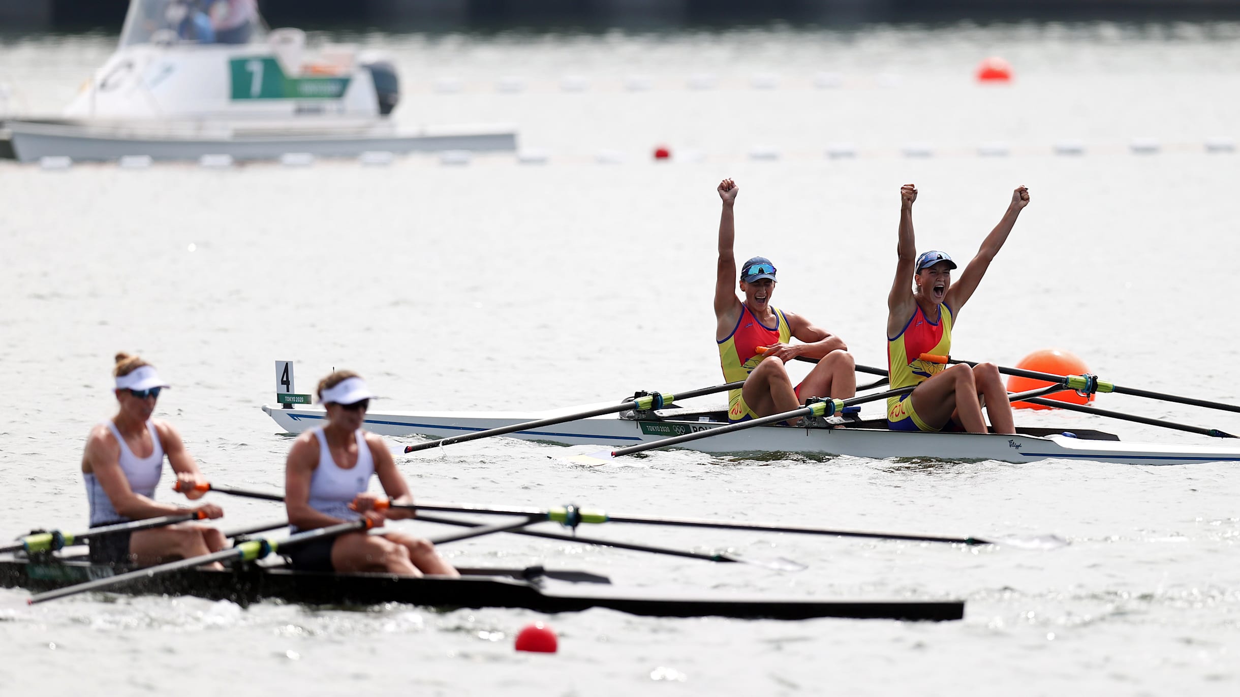 olympic rowing logo