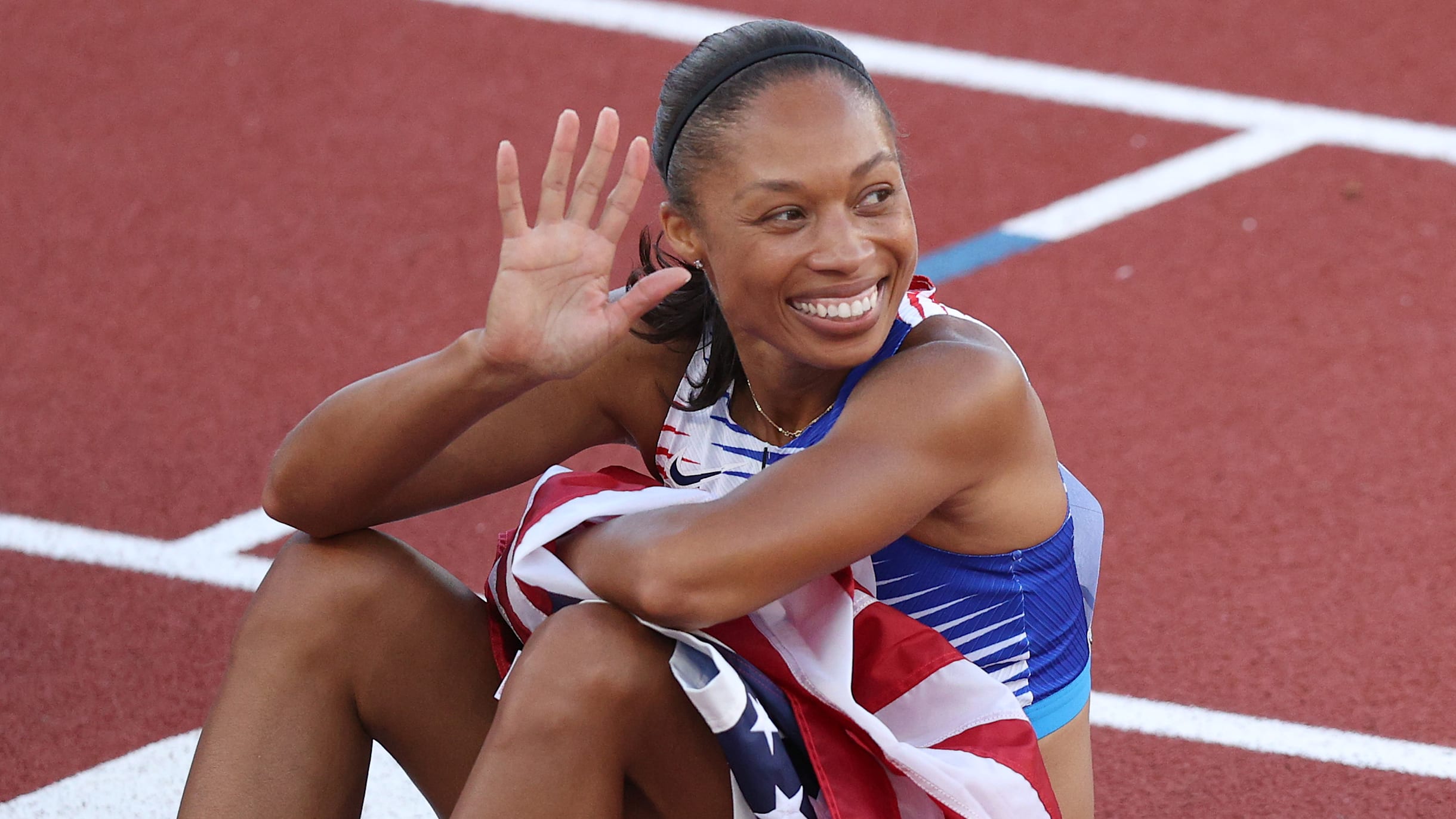 Allyson Felix waves goodbye to international competition with Track & Field Worlds mixed 4x400m relay bronze