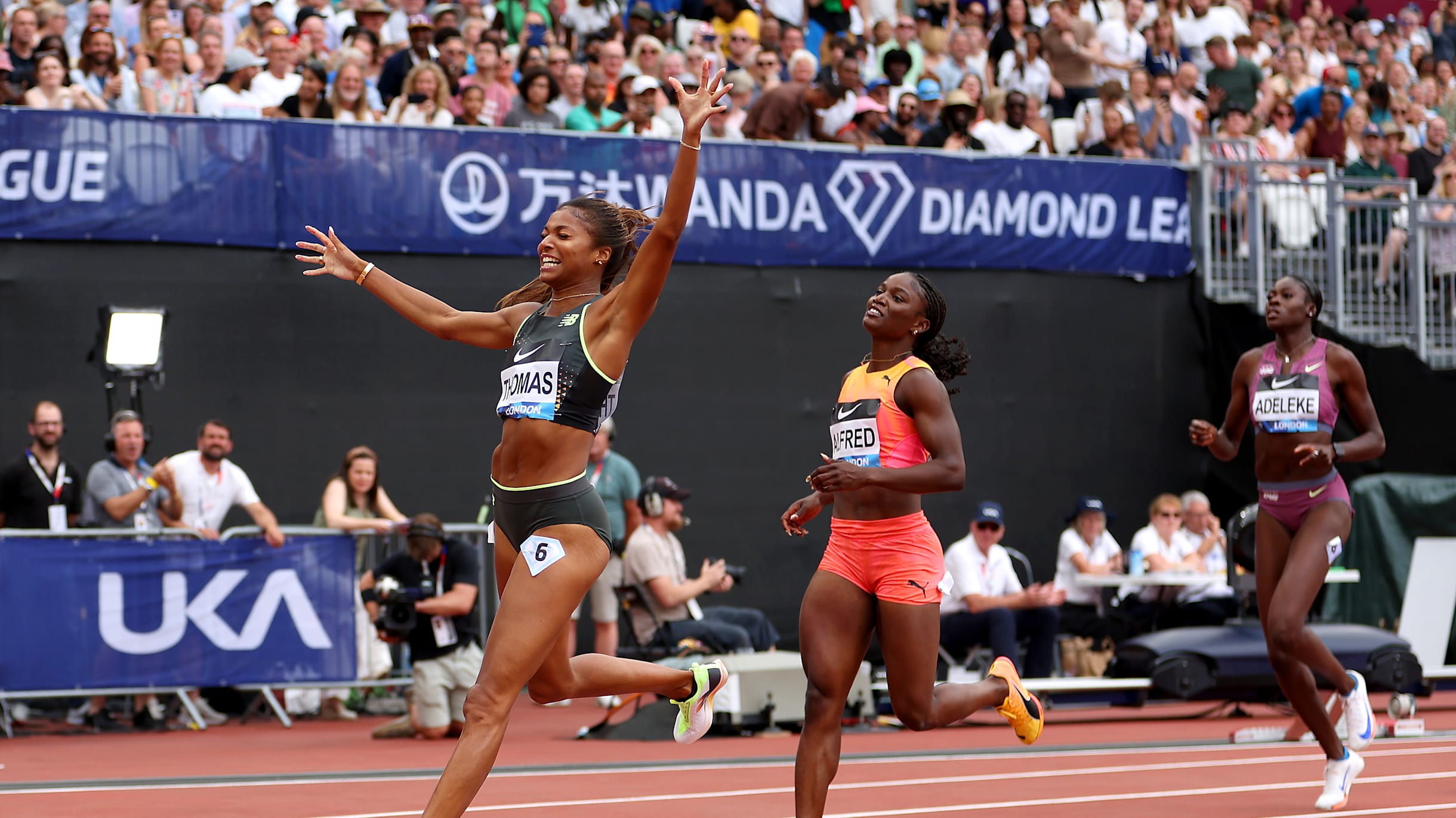 Gabrielle Thomas comes from behind to win women's 200m at 2024 London  Diamond League