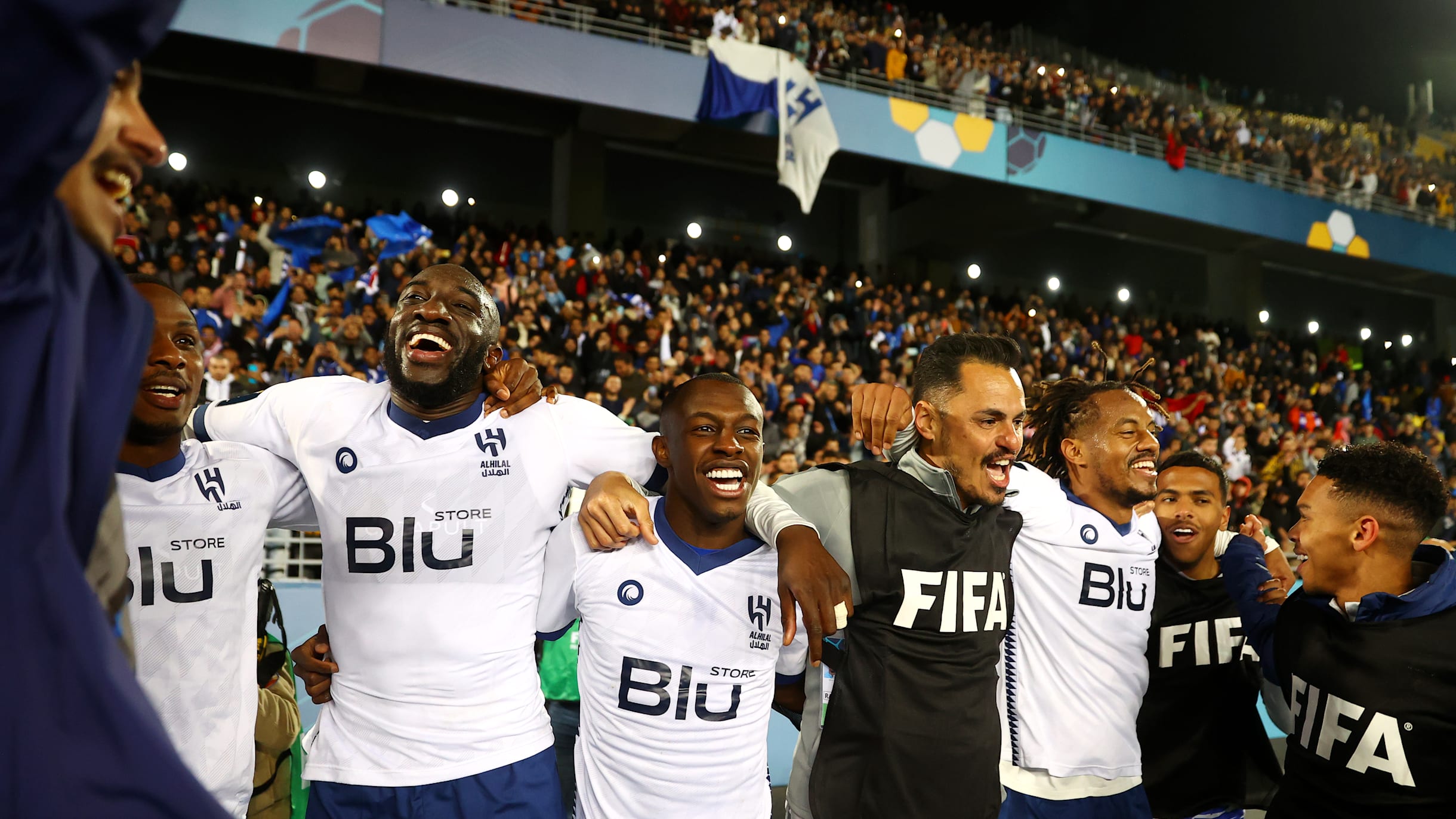 Al Hilm: veja como é a bola oficial dos últimos quatro jogos da Copa do  Catar