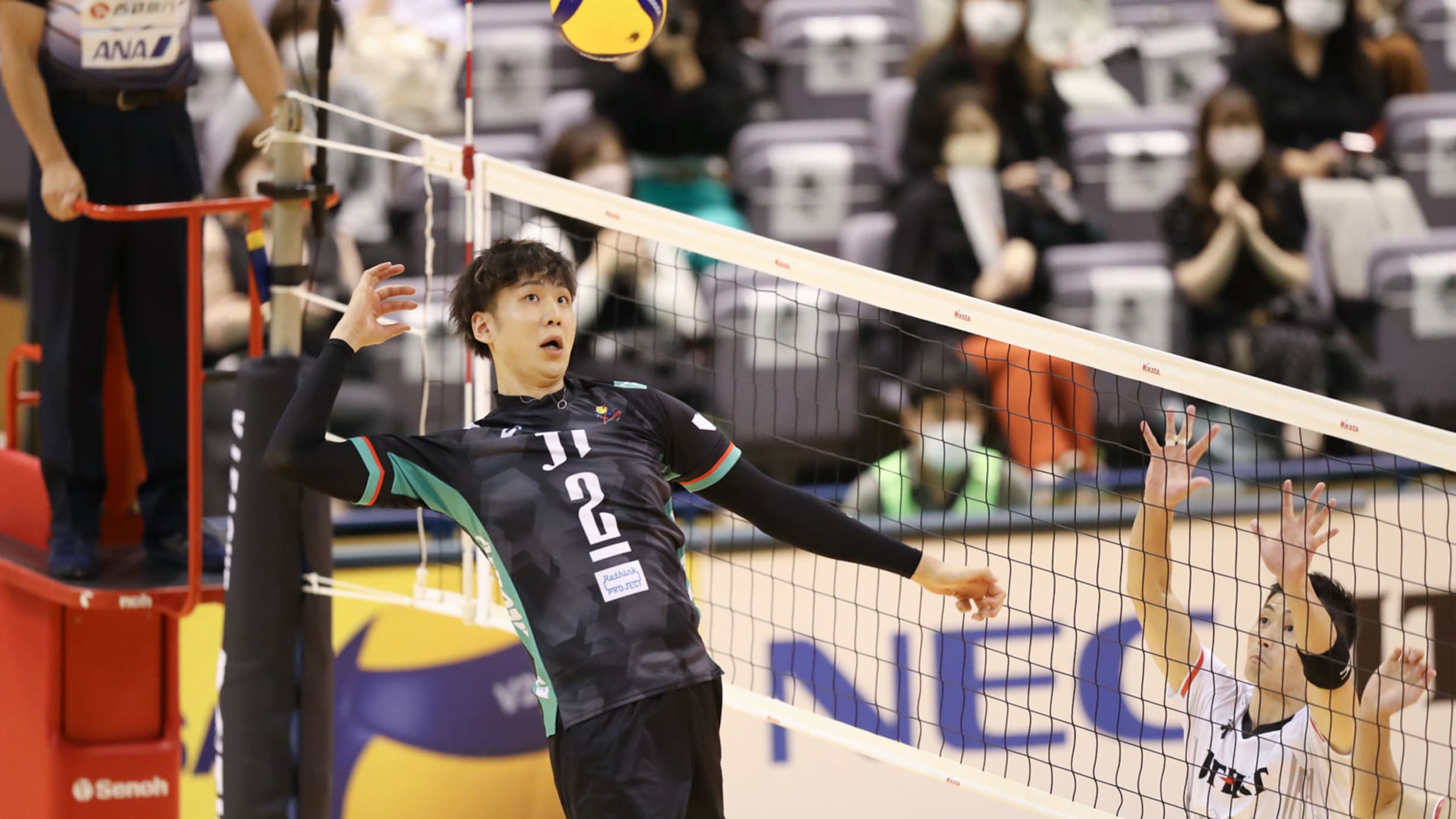 バレーボール】Vリーグ開幕：JTサンダーズ広島がジェイテクトSTINGSに