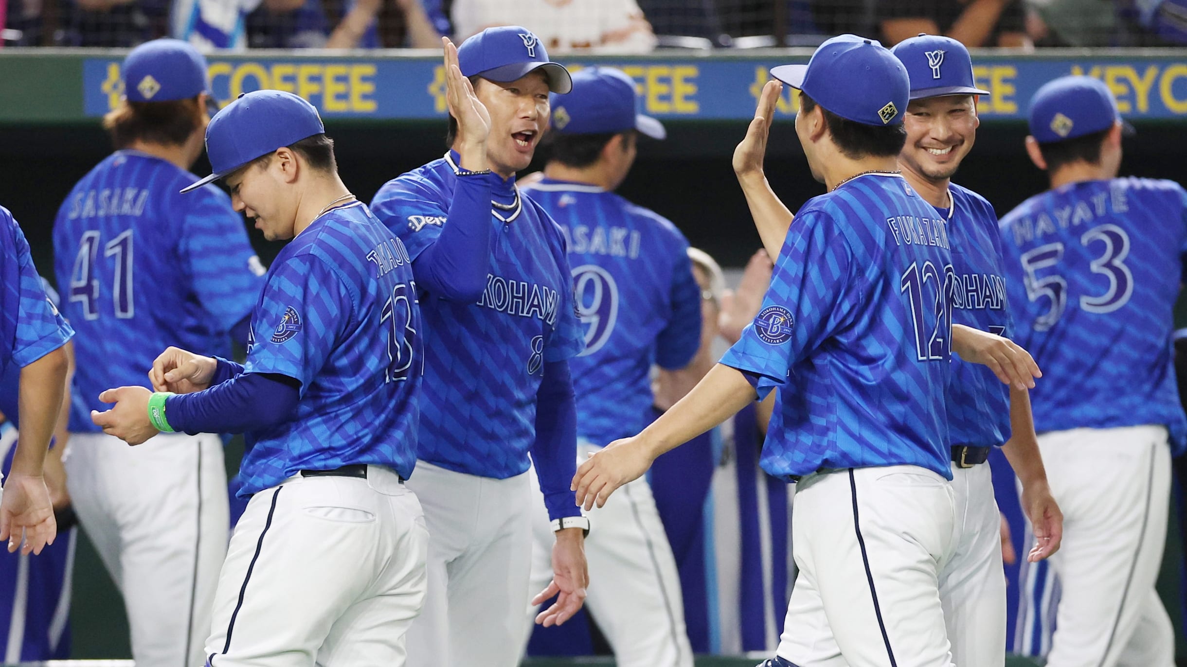 プロ野球  チケット　CS  10月20日　巨人　応援席　2枚　連番 プロ野球ファイナルステージ2024・巨人vsDeNA丨放送予定一覧