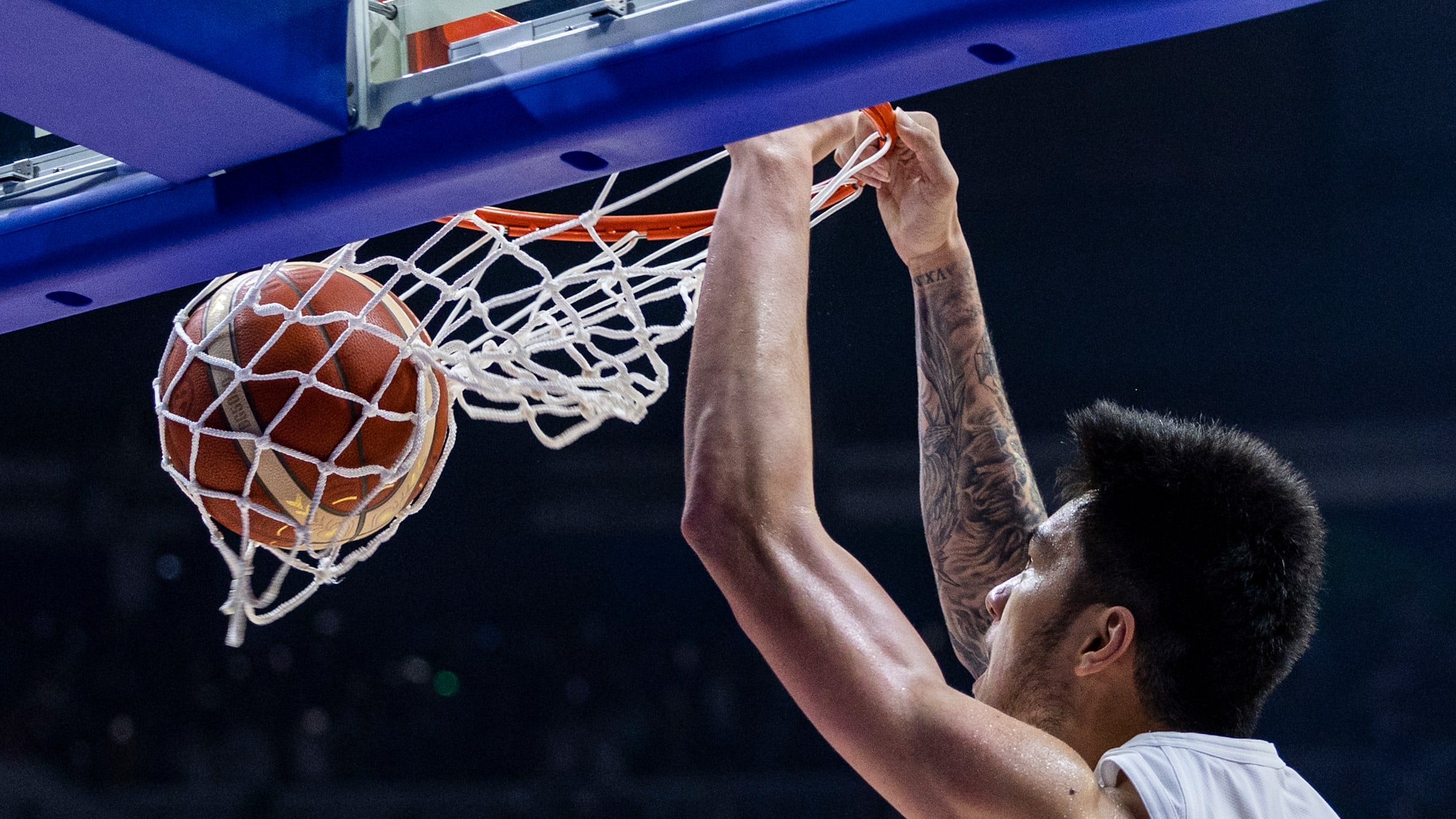 The First Slam Dunk (played by Asia basketball's current stars) 