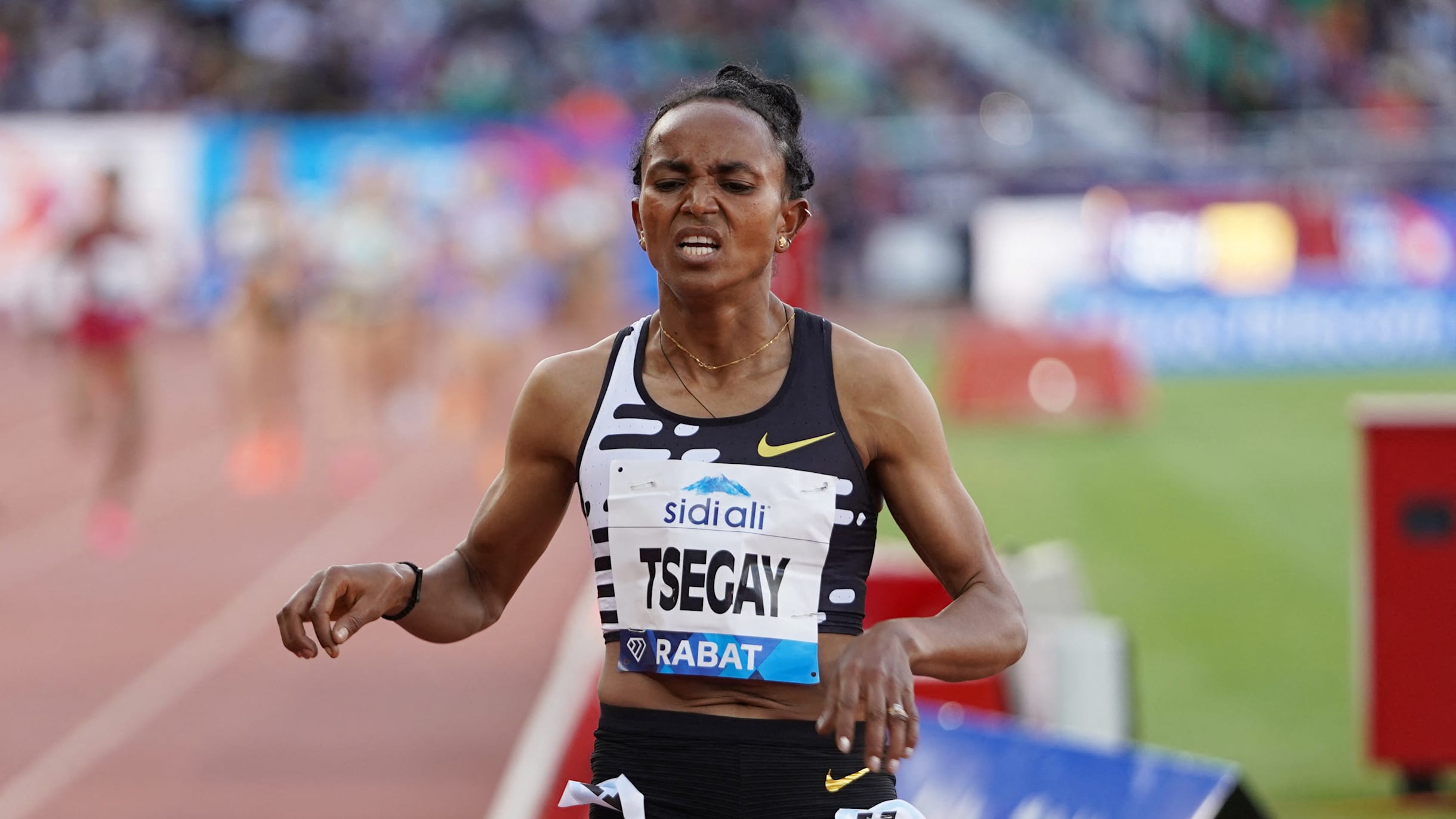 Athing Mu smashes U.S. record in women's 800m win at Prefontaine Classic