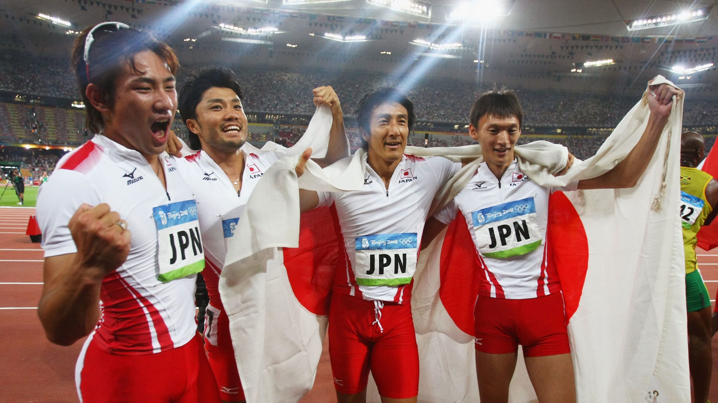 【稀少】サイン（額入り）朝原、末續、髙平、塚原、北京陸上リレー 動画】北京五輪リレー代表の朝原宣治・末續慎吾・髙平慎士・塚原直貴に