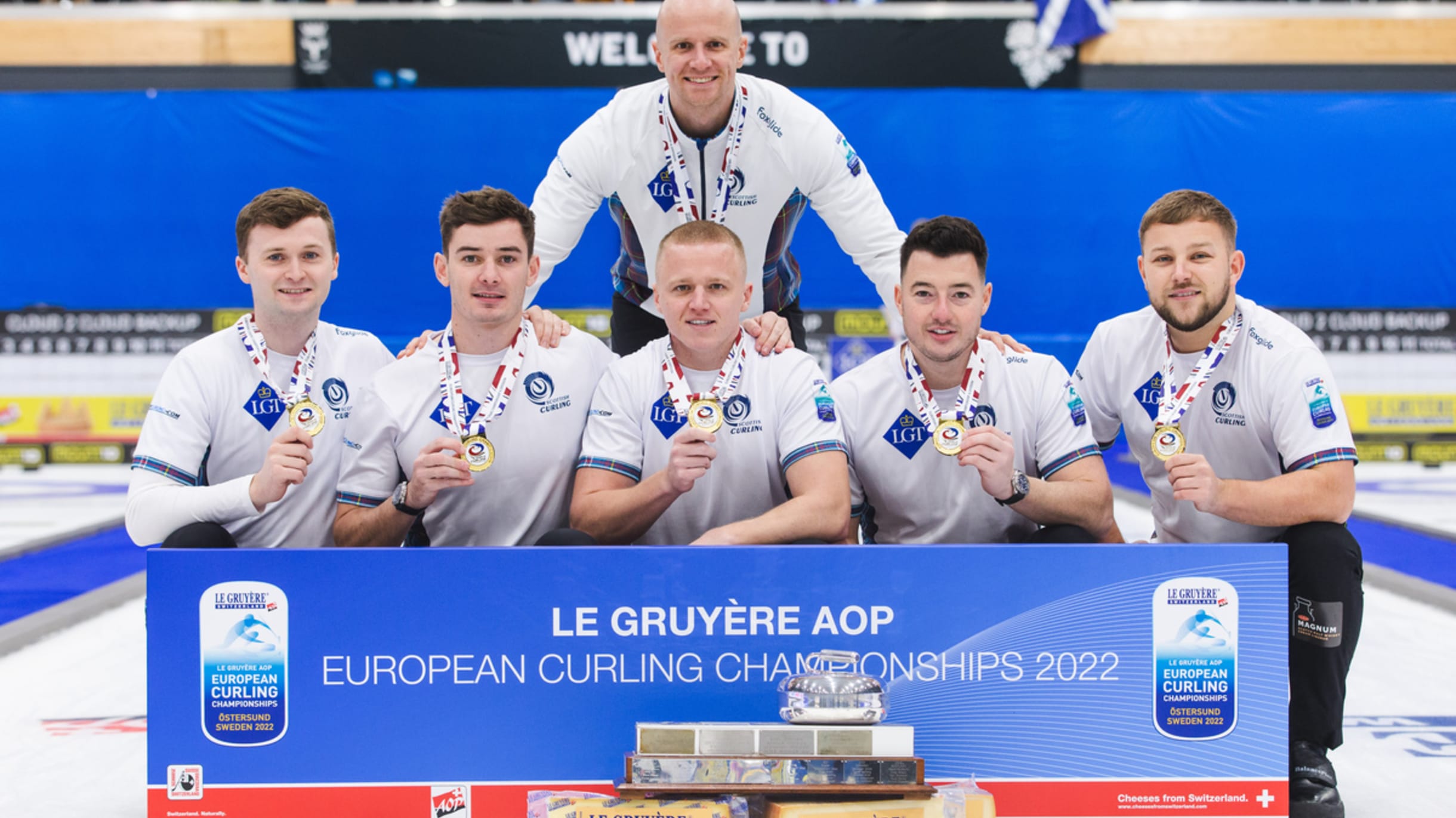 2022 European Curling Championships 2022 Bruce Mouat and Scotland retain title as Denmarks women end long wait