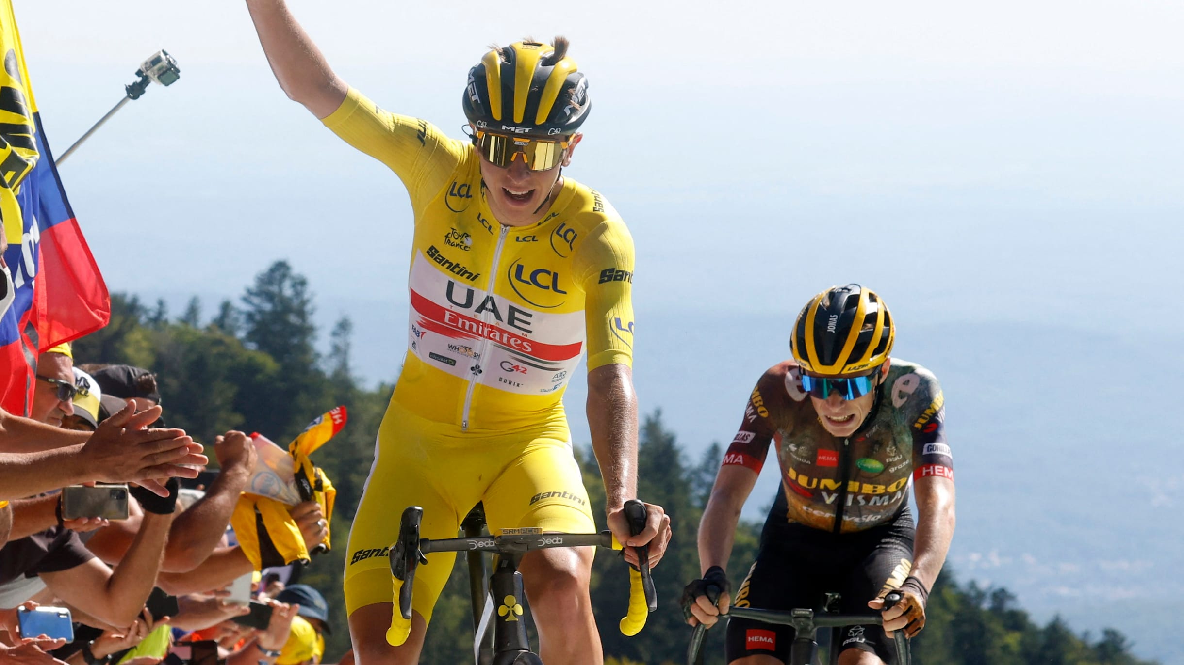 Pogačar retains white jersey in second stage of Tour de France