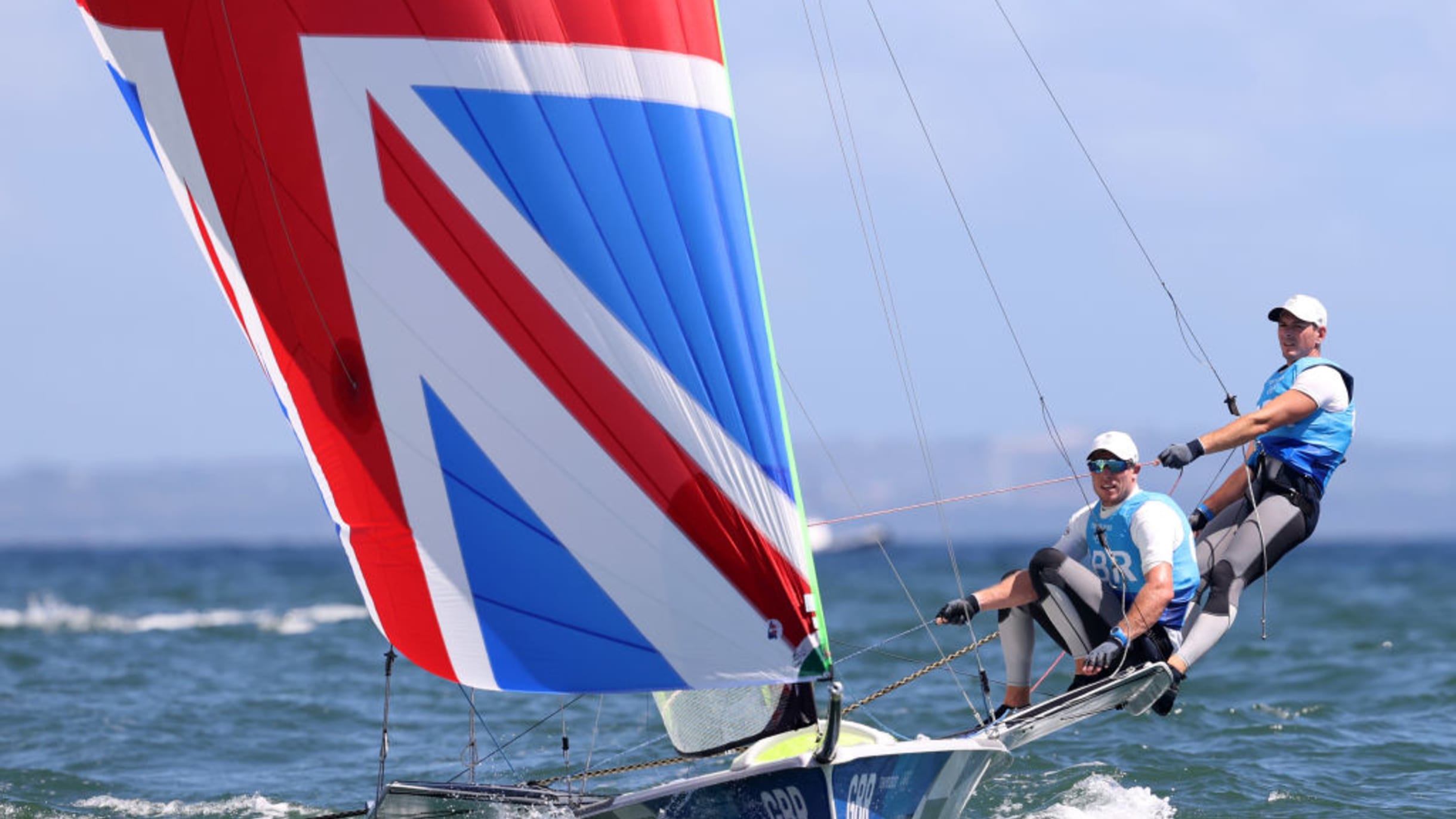 男子49人级帆船决赛：英国组合问鼎桂冠