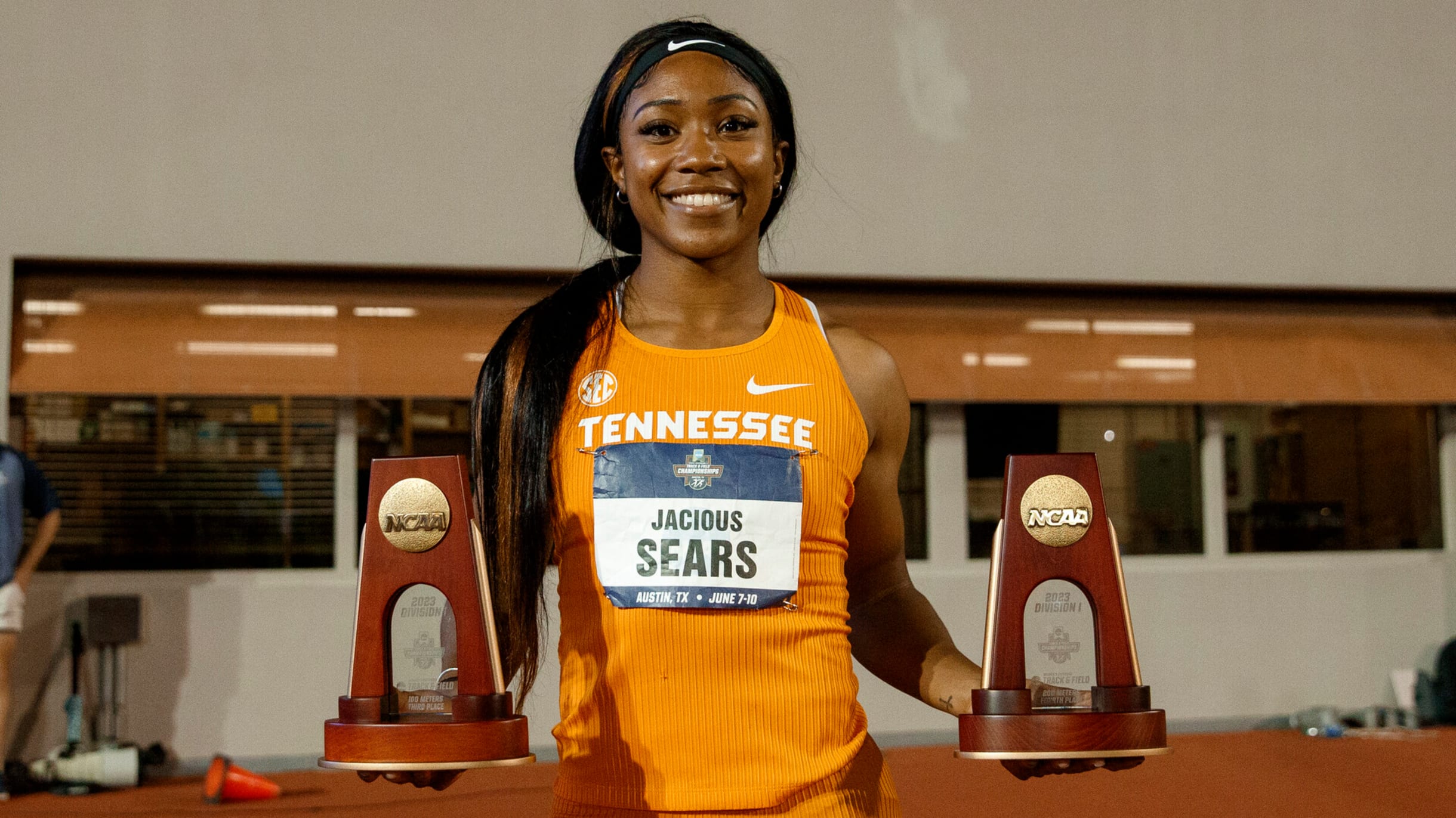 Athletics Who is Jacious Sears Meet the collegiate sprinter who nearly broke Sha Carri Richardson s record