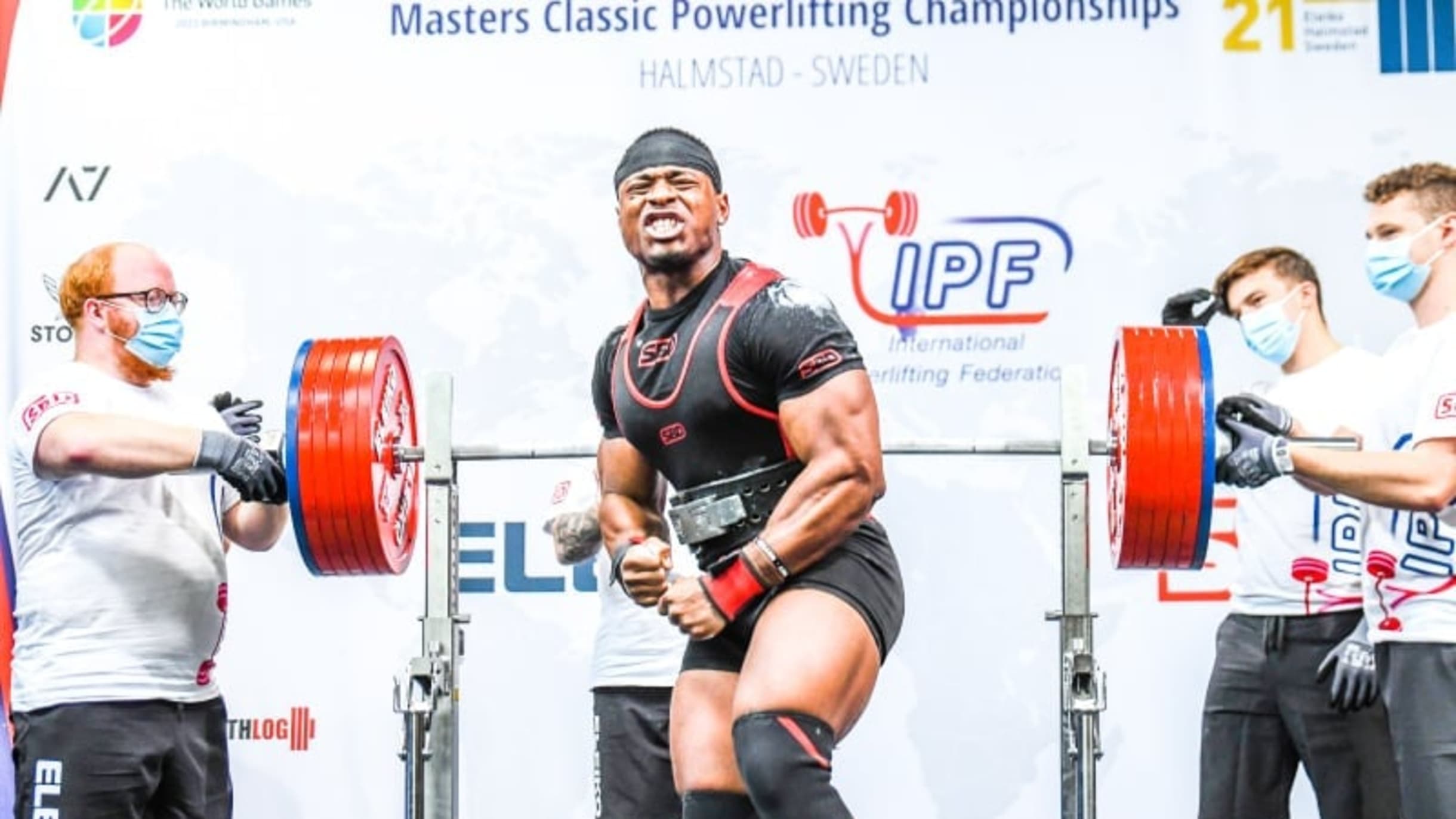 World records tumble at World Open Classic Powerlifting Championships