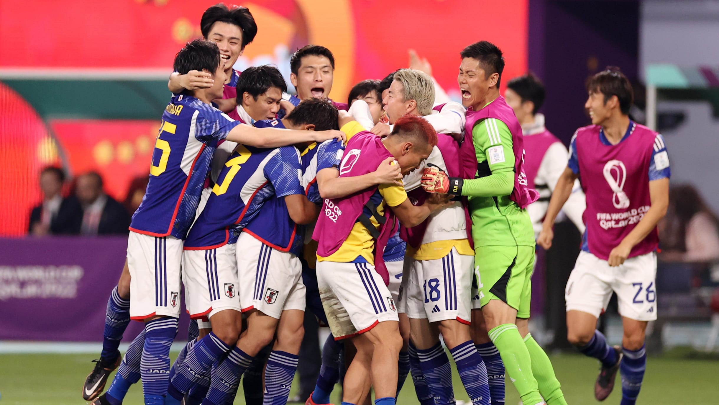 中村俊輔 2010 日本代表ワールドカップオランダ戦 W杯サッカー1次リーグ、オランダ…：日本が誇るレフティー