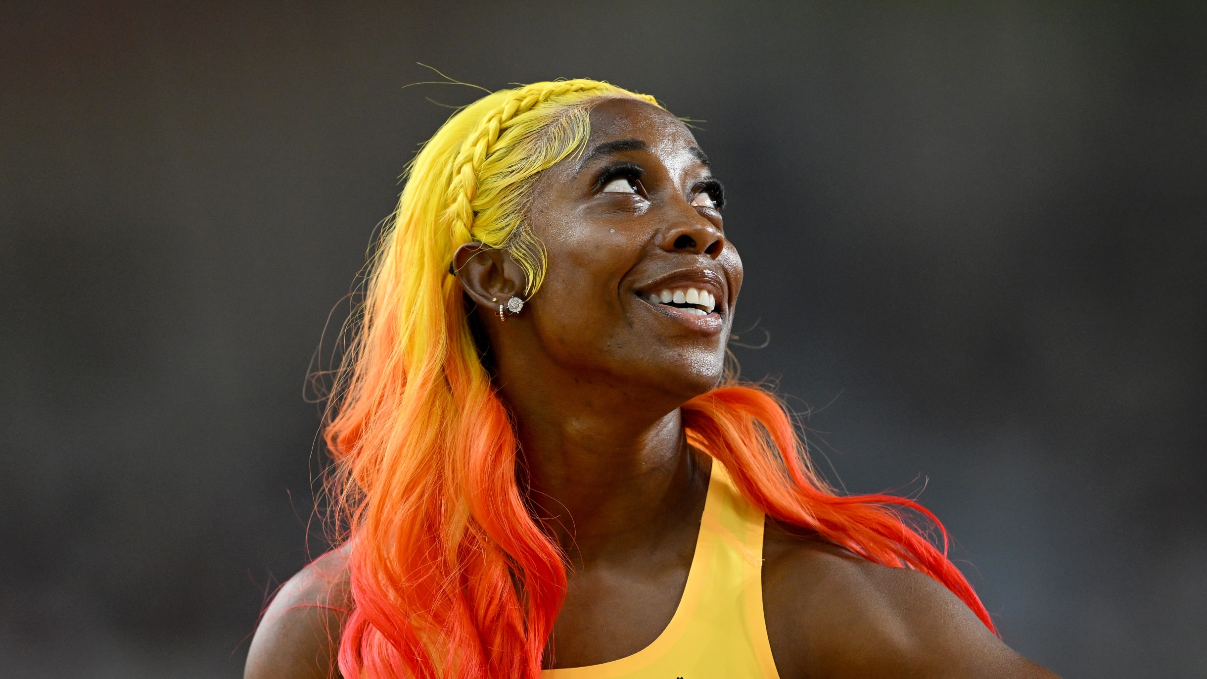 Acka エーシーケーエー アメスリフリンジトップス　sheller hyeon Shelly-Ann Fraser-Pryce cruises to semifinals at the Jamaican