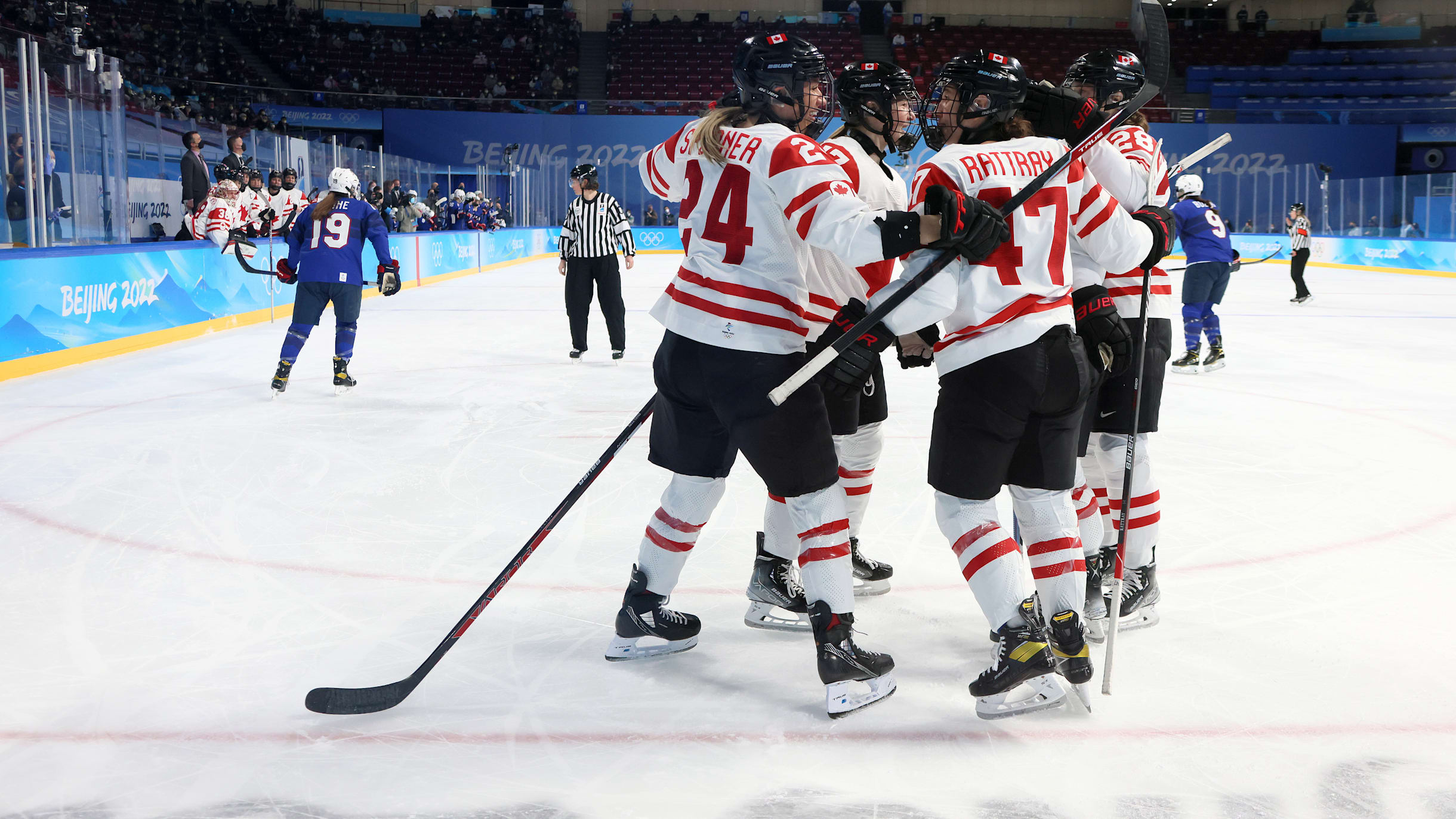 Jogo De MONTREAL, De CANADÁ, Canadense E Americano De NHL, Estádio