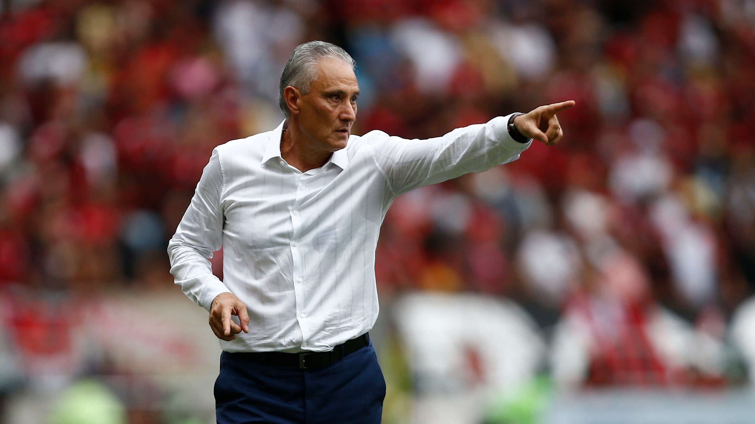 Tite na seleção brasileira: jogos, gols, título e mais números do técnico