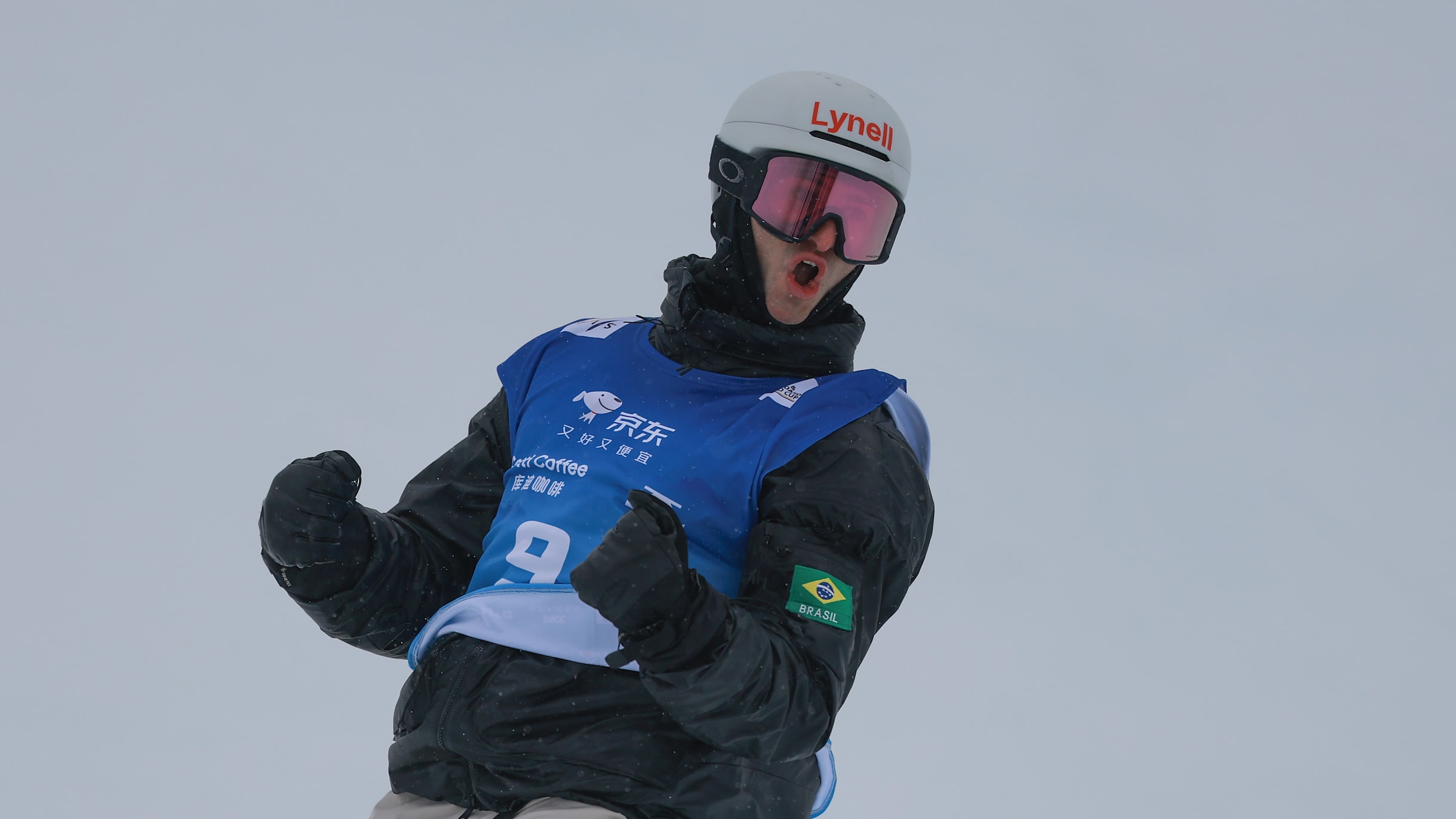 Pat Burgener conquista medalha inédita para o Brasil na Copa de