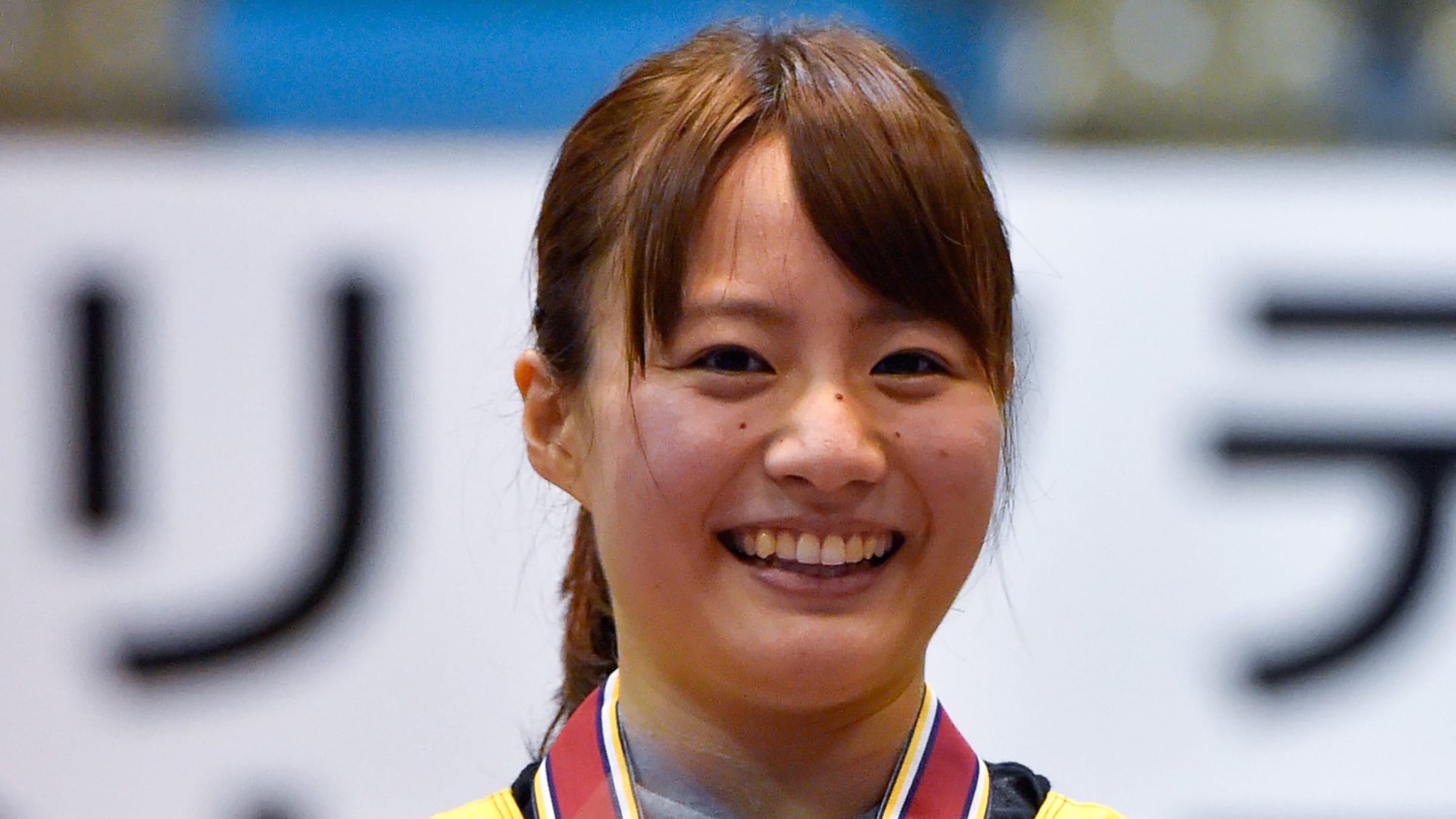 東京オリンピック2020 招致 ポスター 重量挙げ 八木かなえ