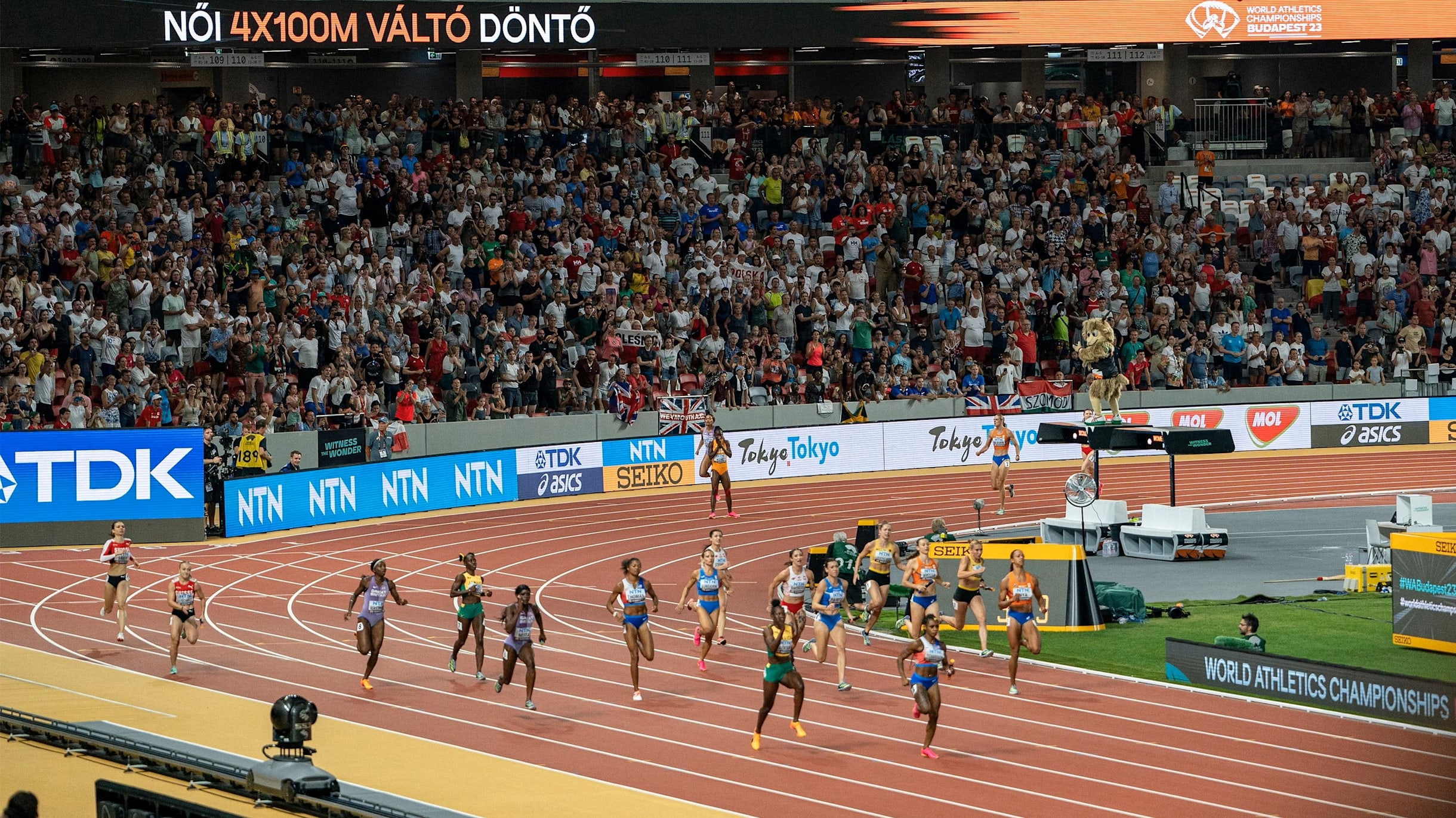 IOC President attends World Athletics Championships in Budapest