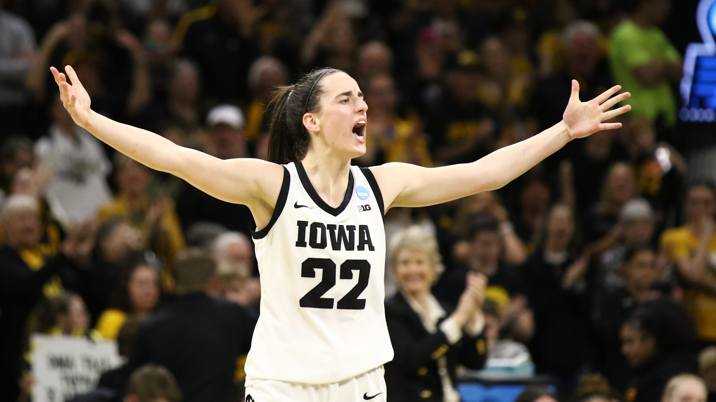 Caitlin Clark invited to Team USA basketball women's training camp in April