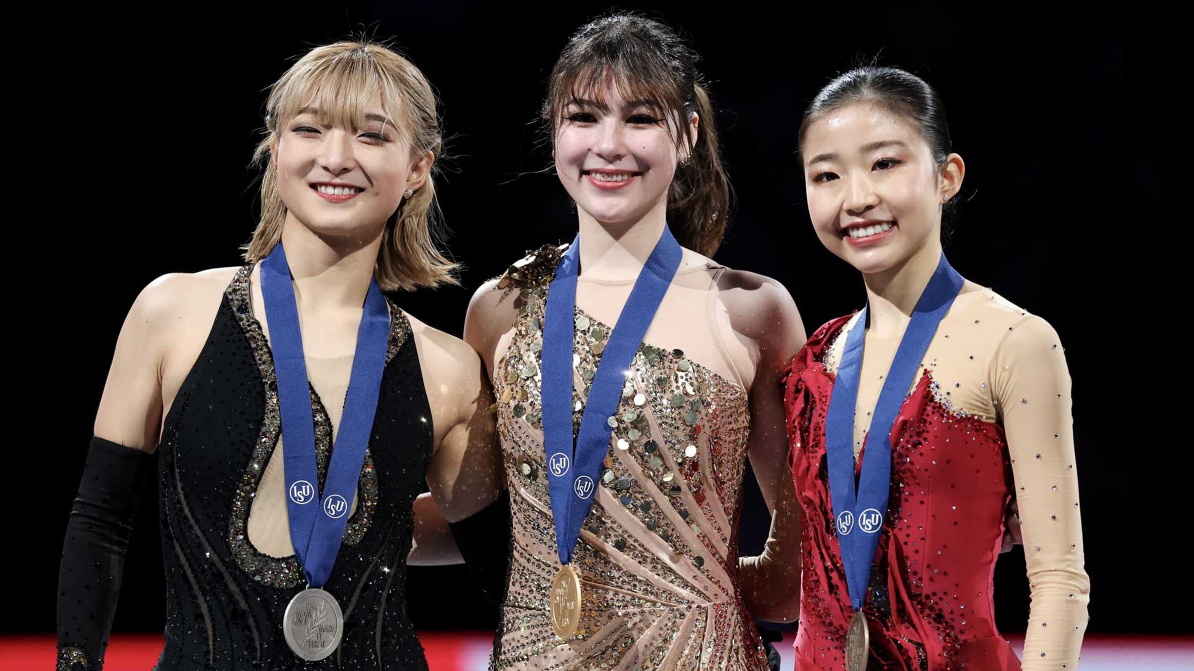 坂本花織は銀、千葉百音が銅…現役復帰のアリサ・リュウが金丨世界フィギュアスケート選手権2025