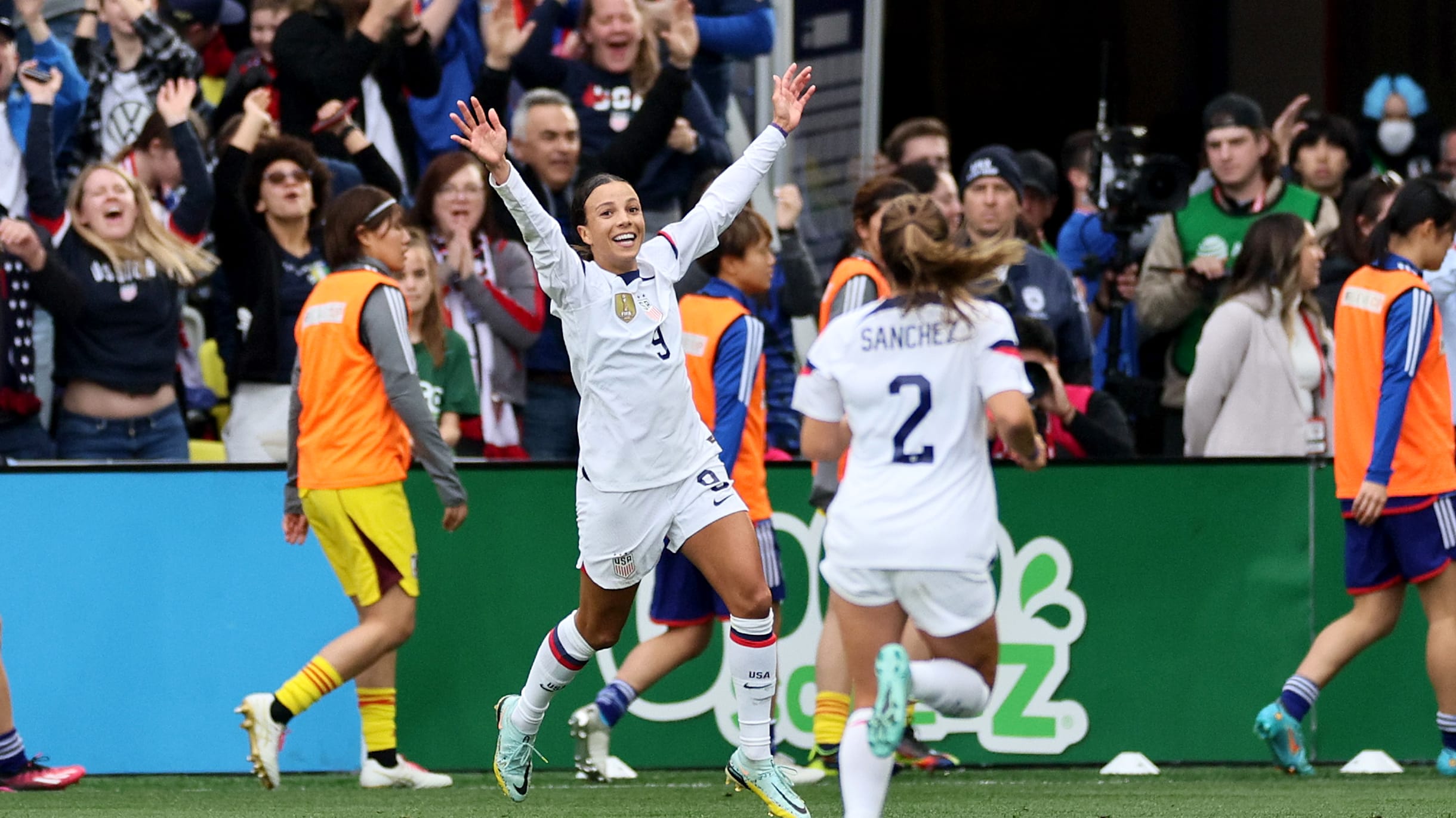 Mallory Swanson scores again as USWNT beats Japan in SheBelieves