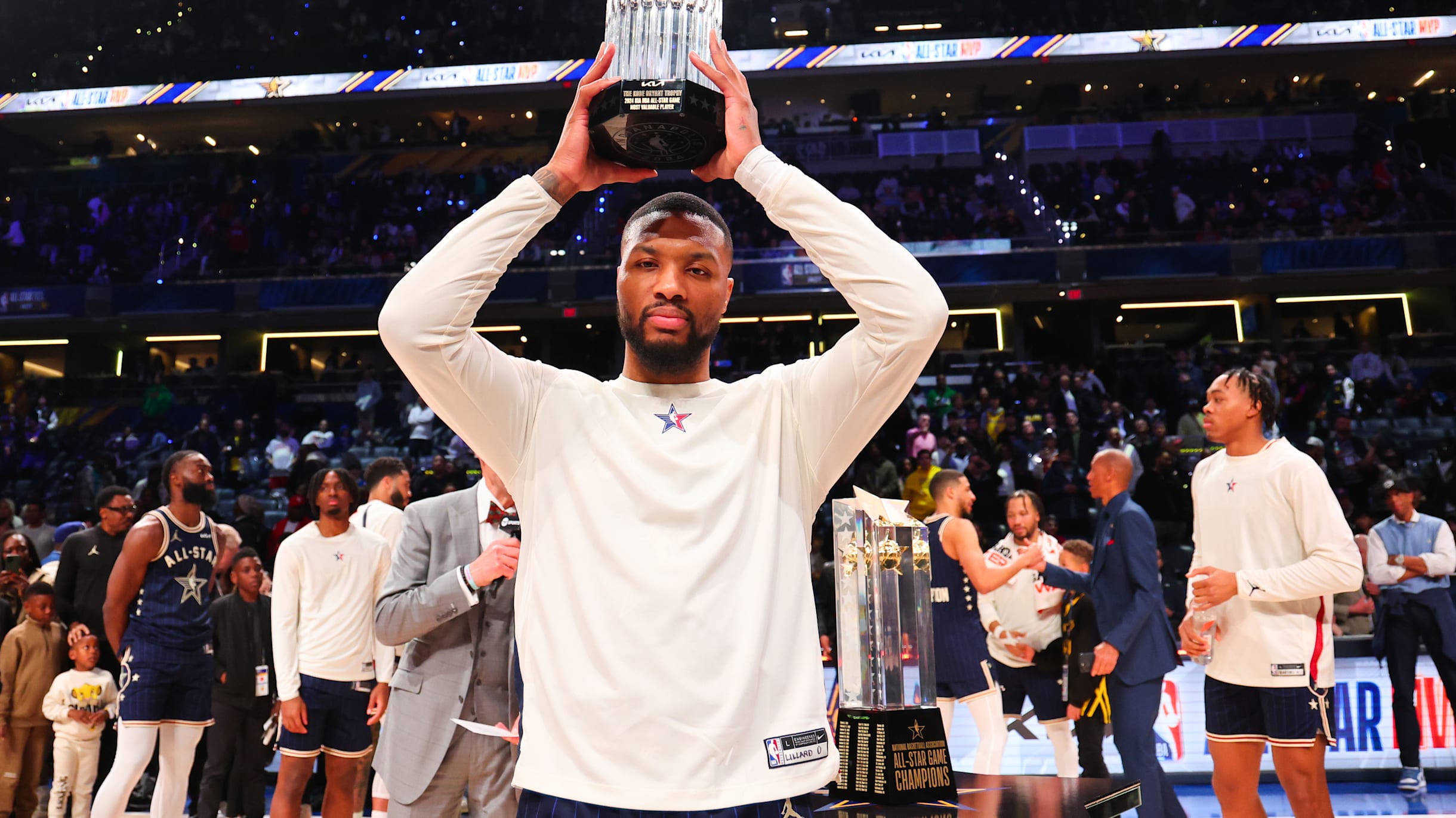 2024 NBA All Star Game Damian Lillard leads East to record win named MVP