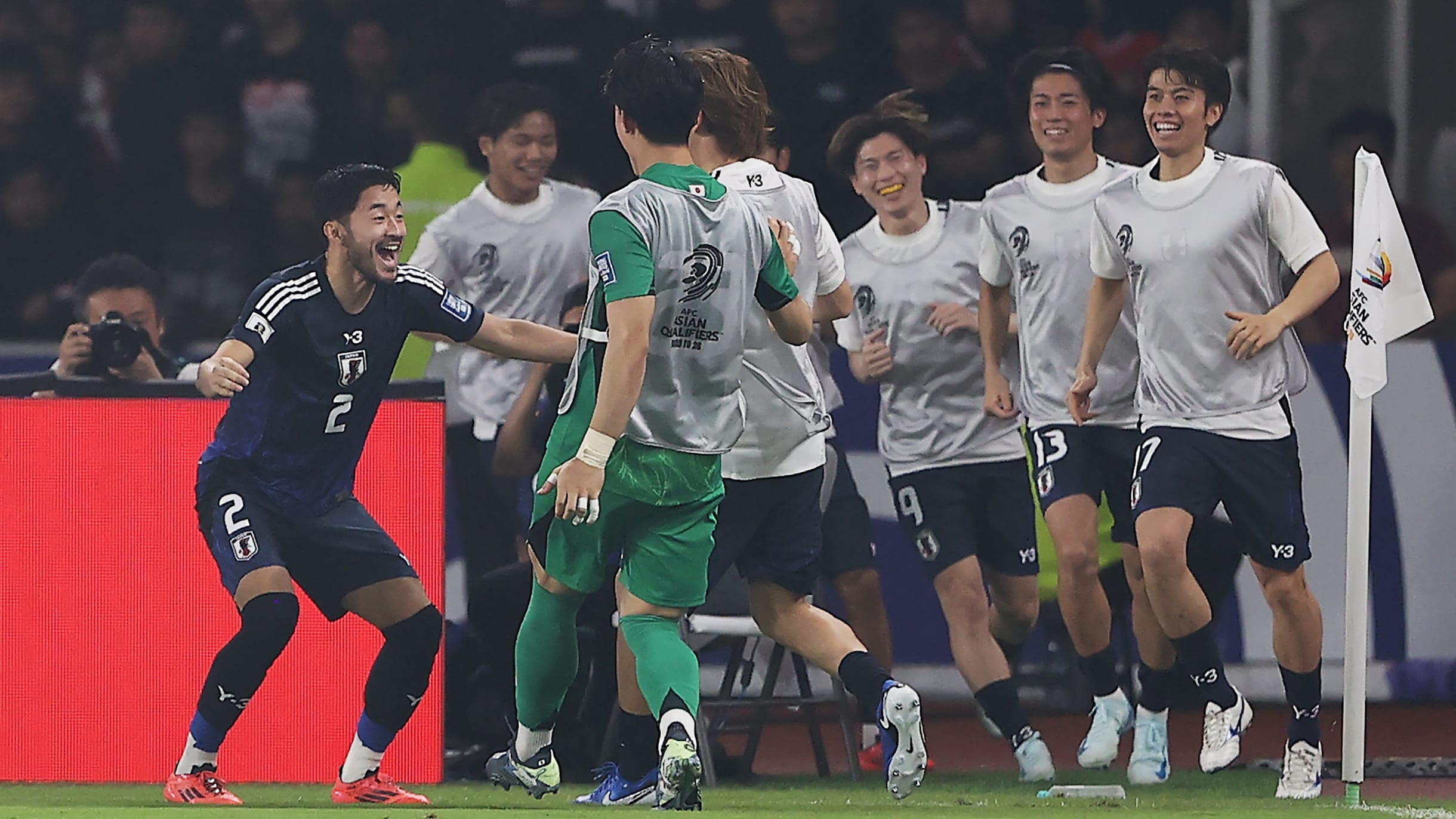サッカー男子日本代表、インドネシア代表を4-0で下して首位独走