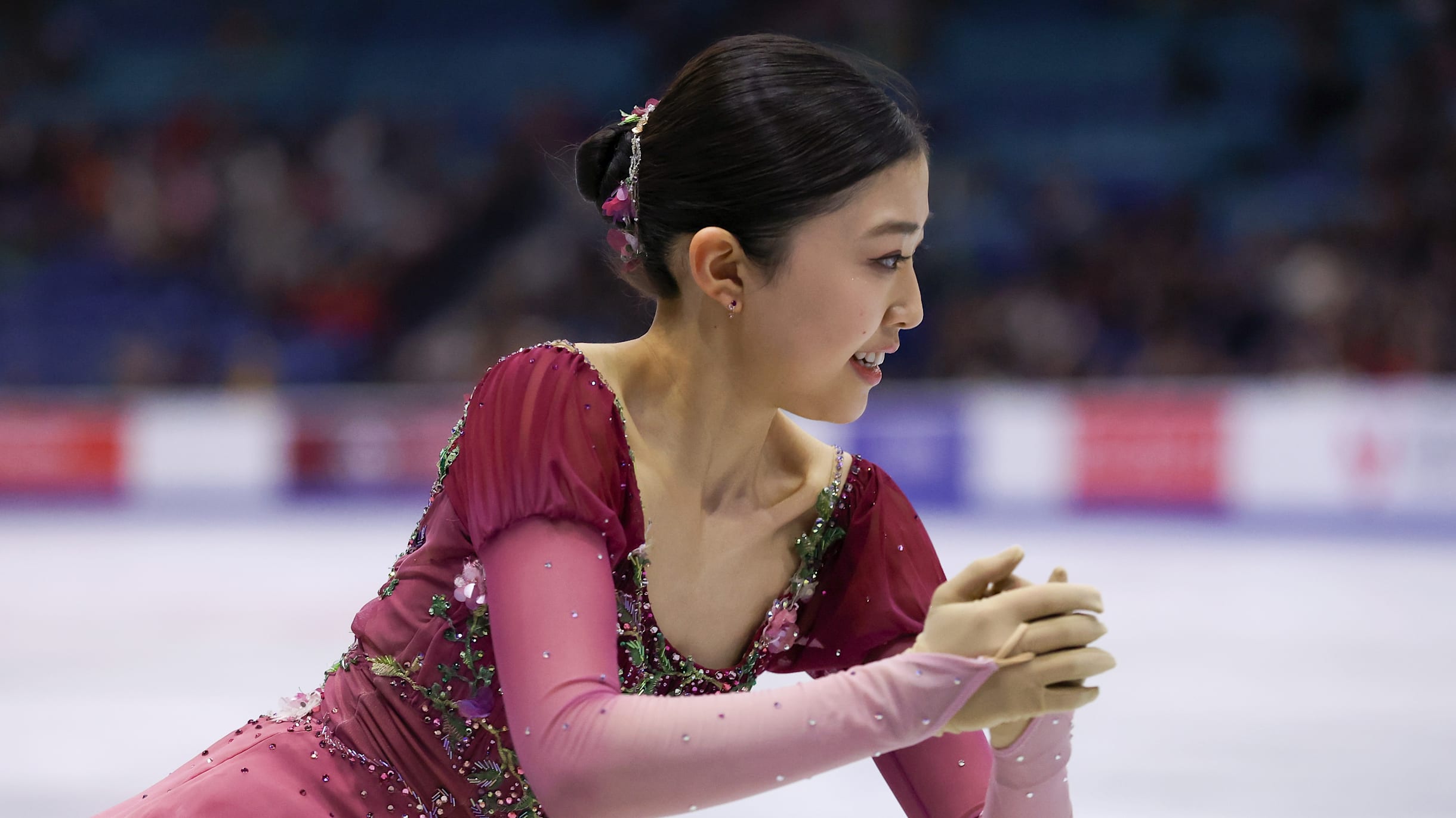 千葉百音 直筆サイン付き写真 世界女王 女子フィギュアスケート 証明