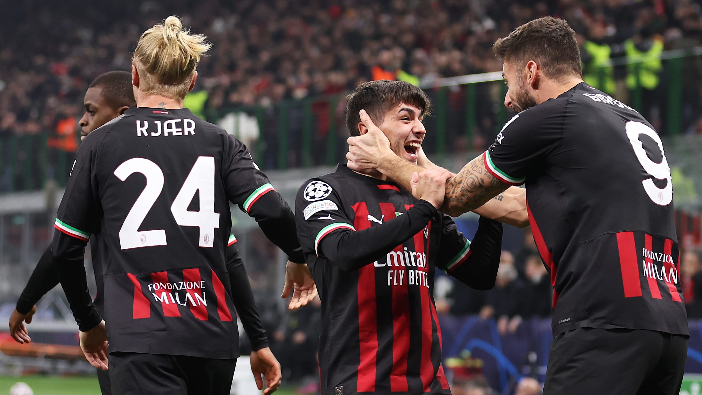 ミランとバイエルンが先勝｜UEFAチャンピオンズリーグR16第1戦