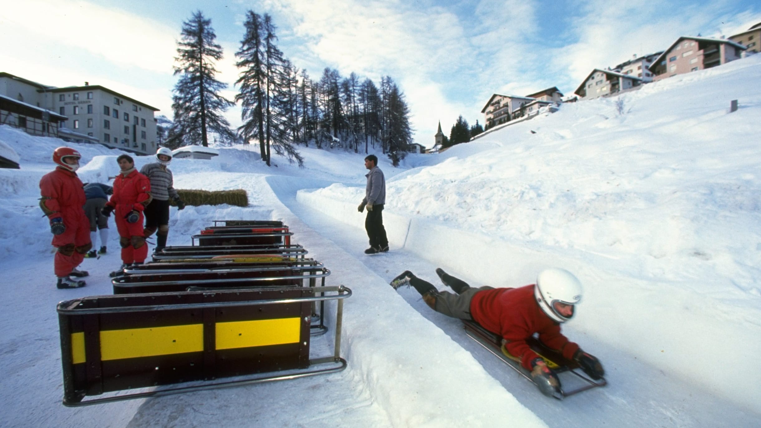 Carte Editions Rencontre 1977 - Skeleton Cresta Run - Sports D'hiver