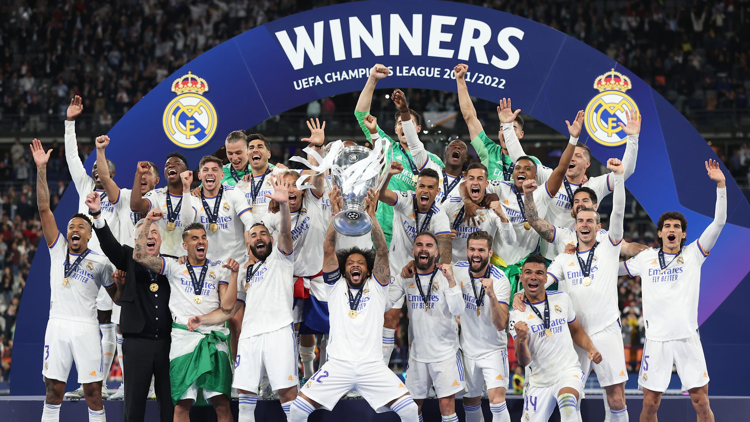 Champions League 1999-2000: Real Madrid é oito vezes campeão da