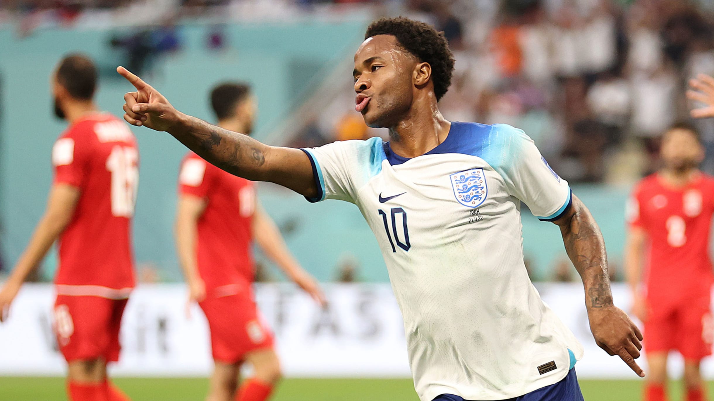 サッカーワールドカップ カタール2022 アディダスからFIFA ワールドカップ カタール2022™公式試合球が