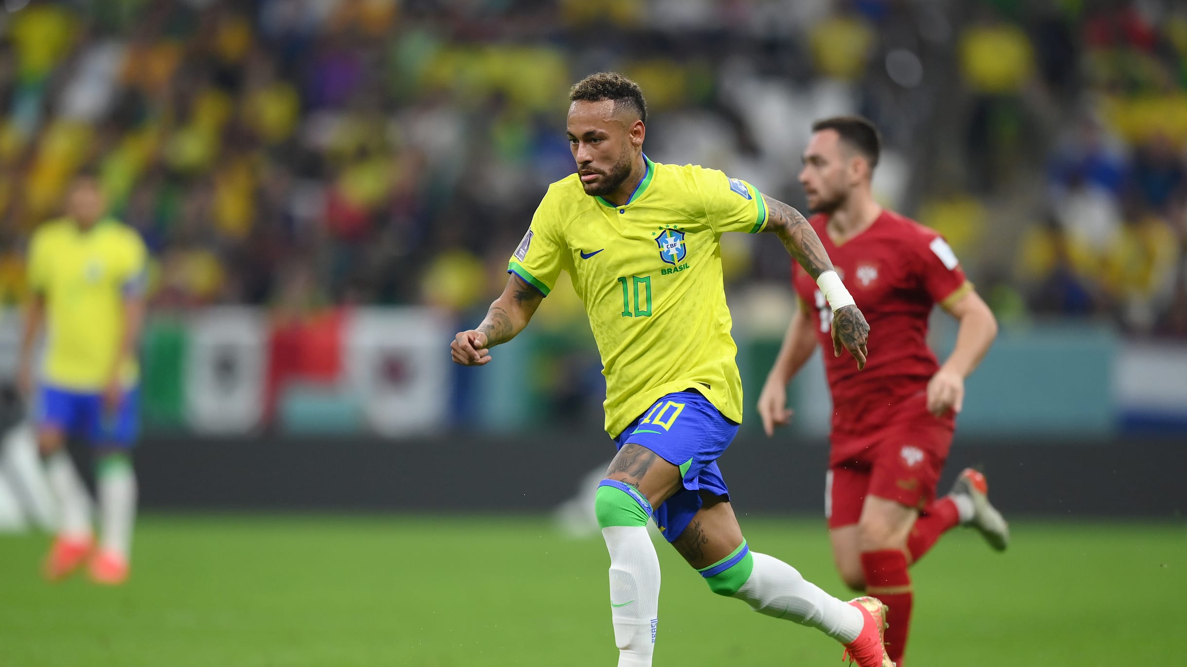 Qual a lesão de Neymar e em quantos jogos ele desfalca o Brasil na Copa do  Mundo?
