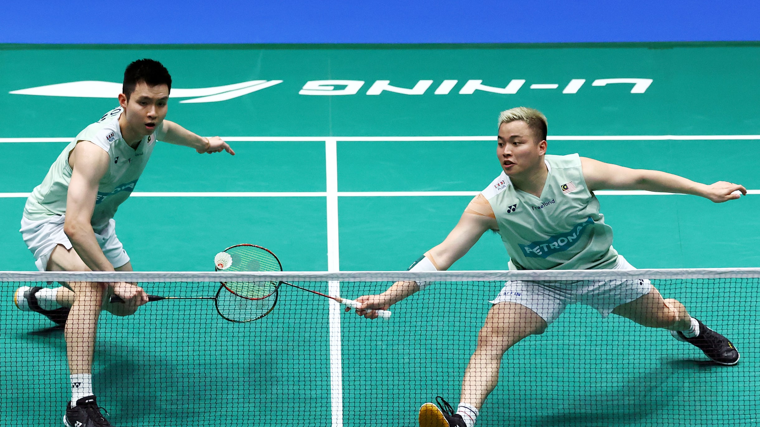 Live olympic badminton deals score