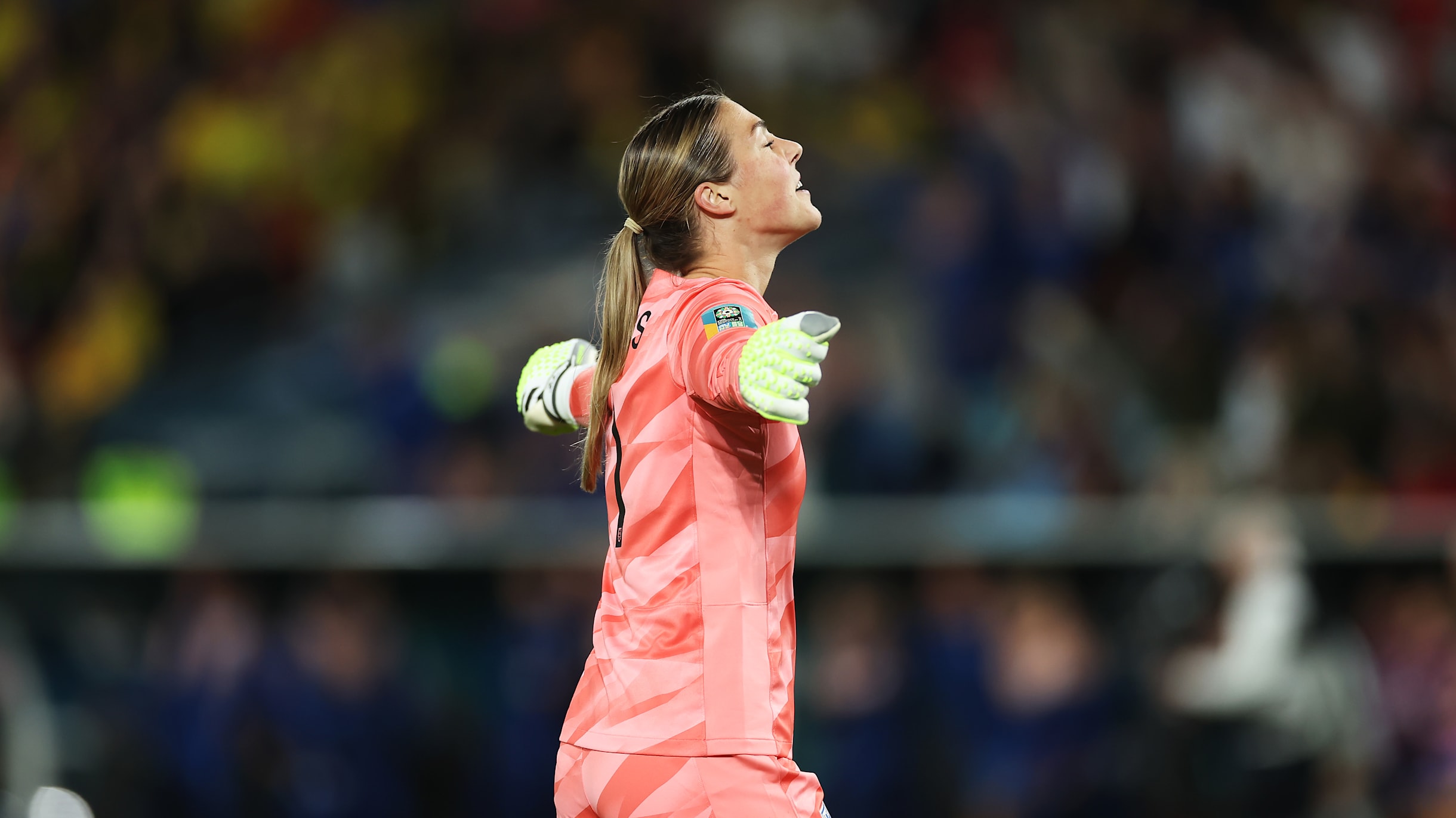 Euro 2022: England goalkeeper Mary Earps says she 'loved every