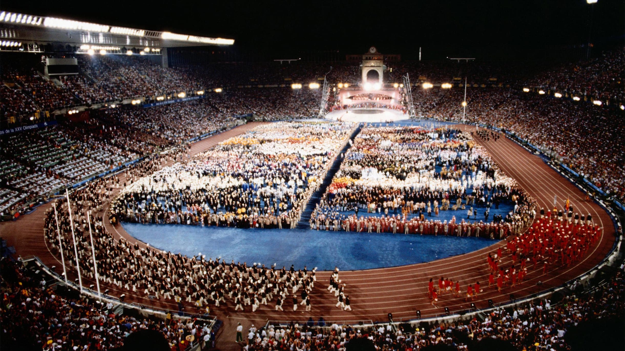 Barcelona 1992: a city turning towards the sea and winning the hearts of  the world