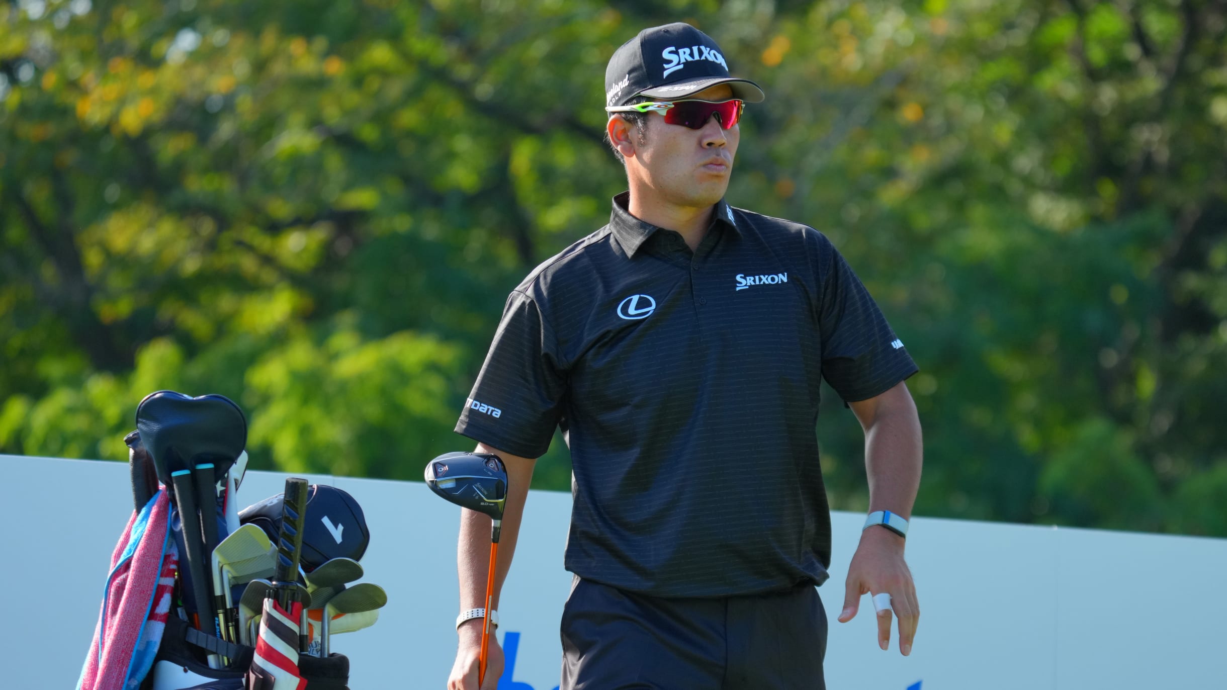 早い者勝ち 松山英樹東京オリンピックモデル デサントゴルフパンツ