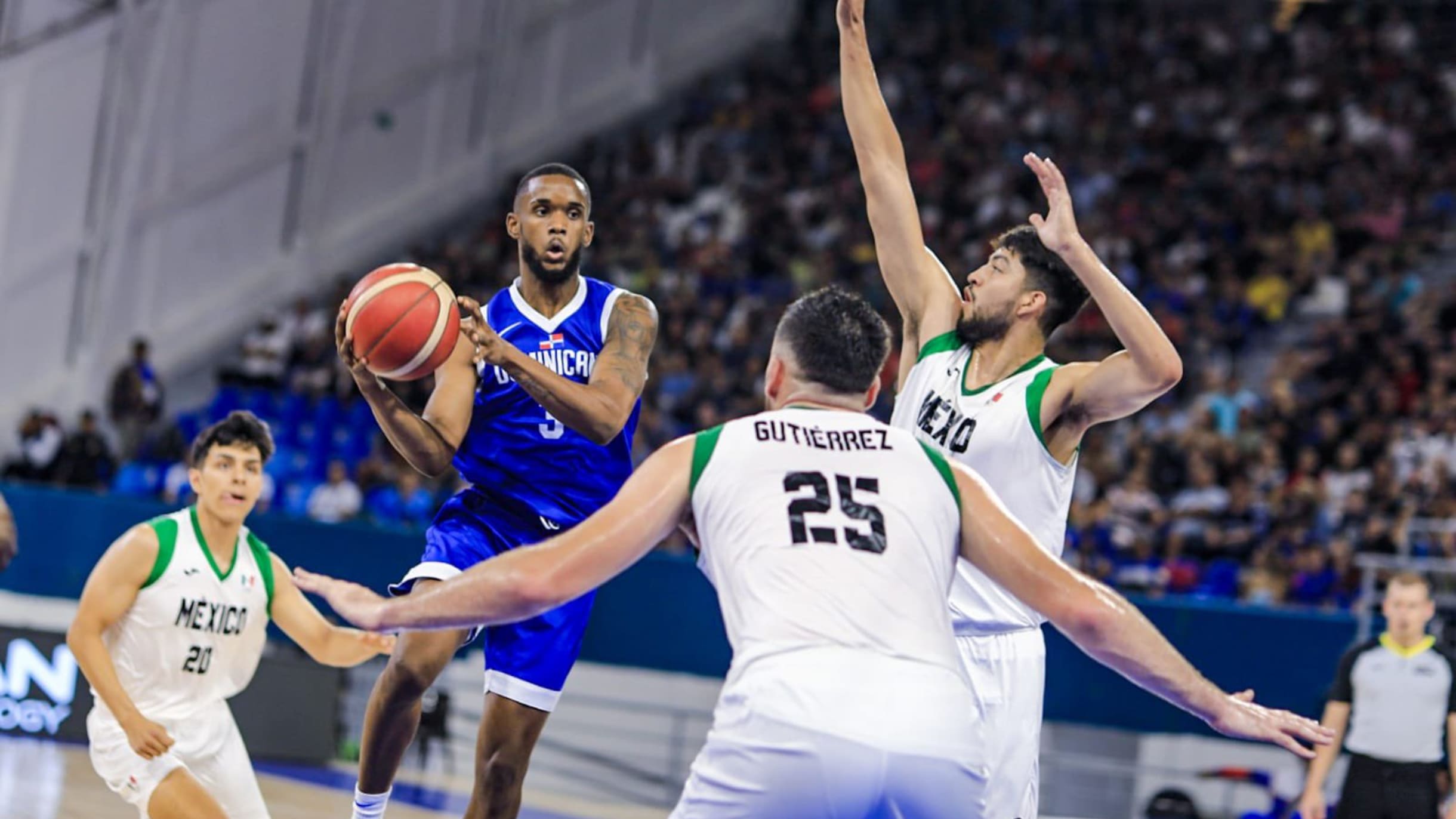 Jean Montero de la República Dominicana en uno de los partidos frente a México en los pasados Juegos Centroamericanos y del Caribe, San Salvador 2023. (Crédito: Suministrada)