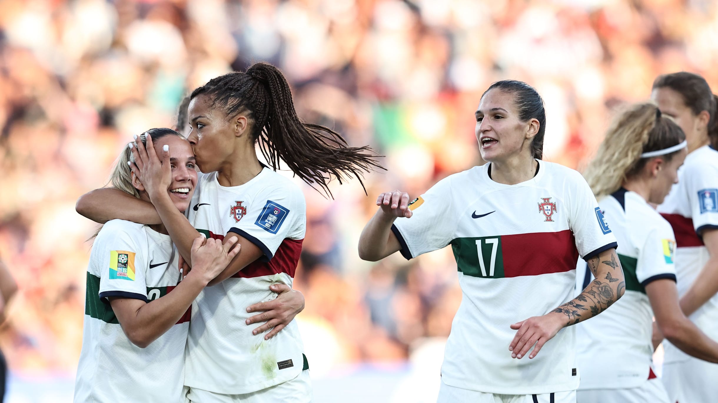 Como potenciar a visibilidade do futebol feminino em Portugal? ·