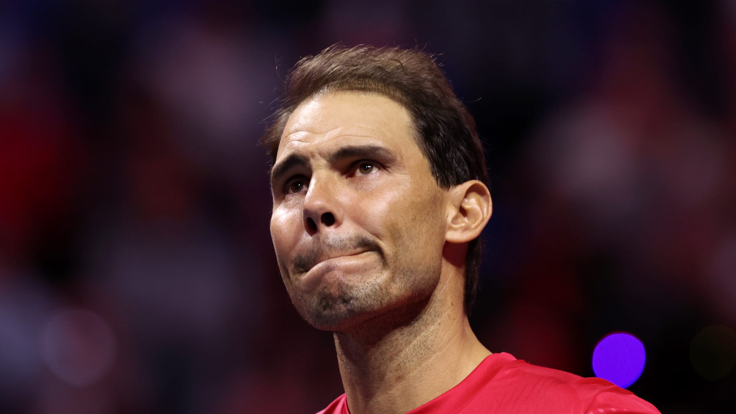 Q. 어린이집에서 아이가 울며 떨어지지 않으려 할 때, 어떻게 도와줘야 할까요?, image size:2440x1372