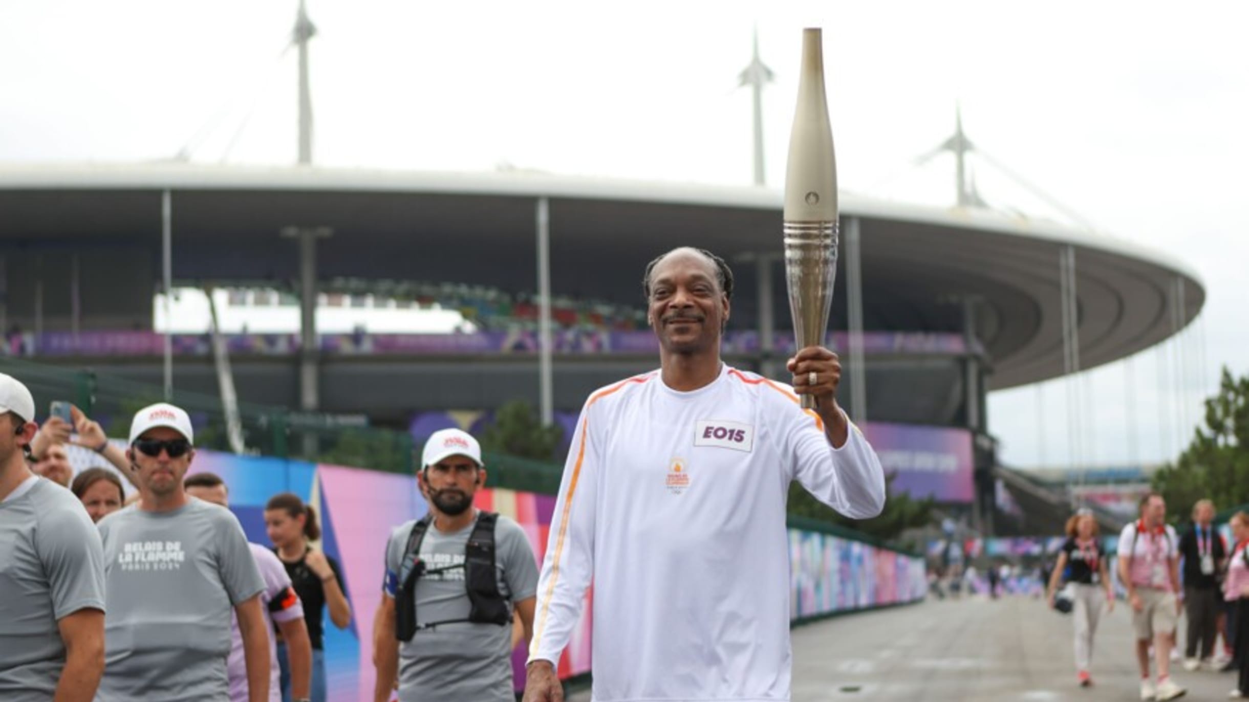 The Olympic torch blazes from Saint-Denis to Paris in a spectacular final  stage before the Paris 2024 Opening Ceremony