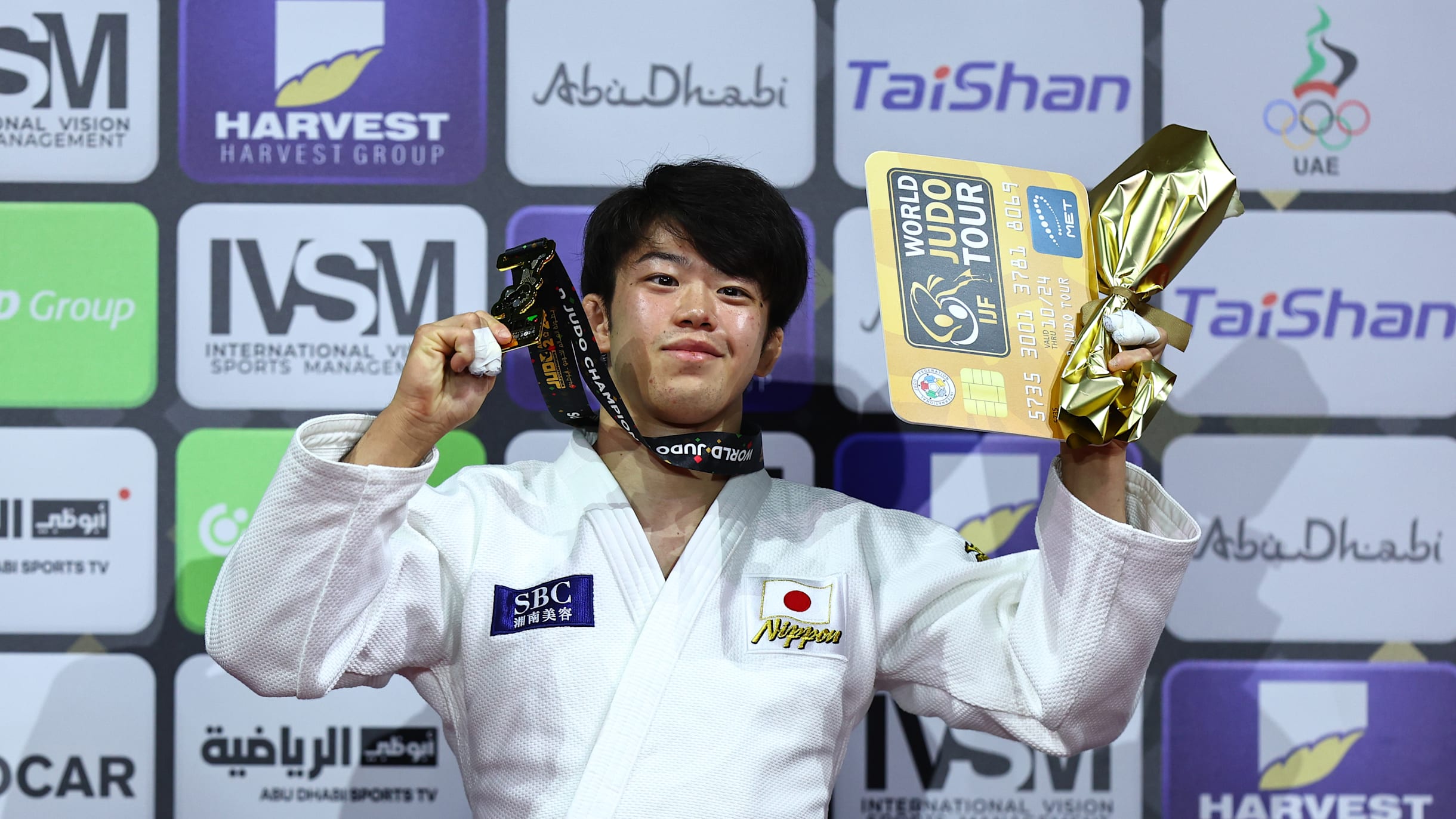 男子66kg級の田中龍馬が金メダル…武岡毅との決勝を制す｜世界