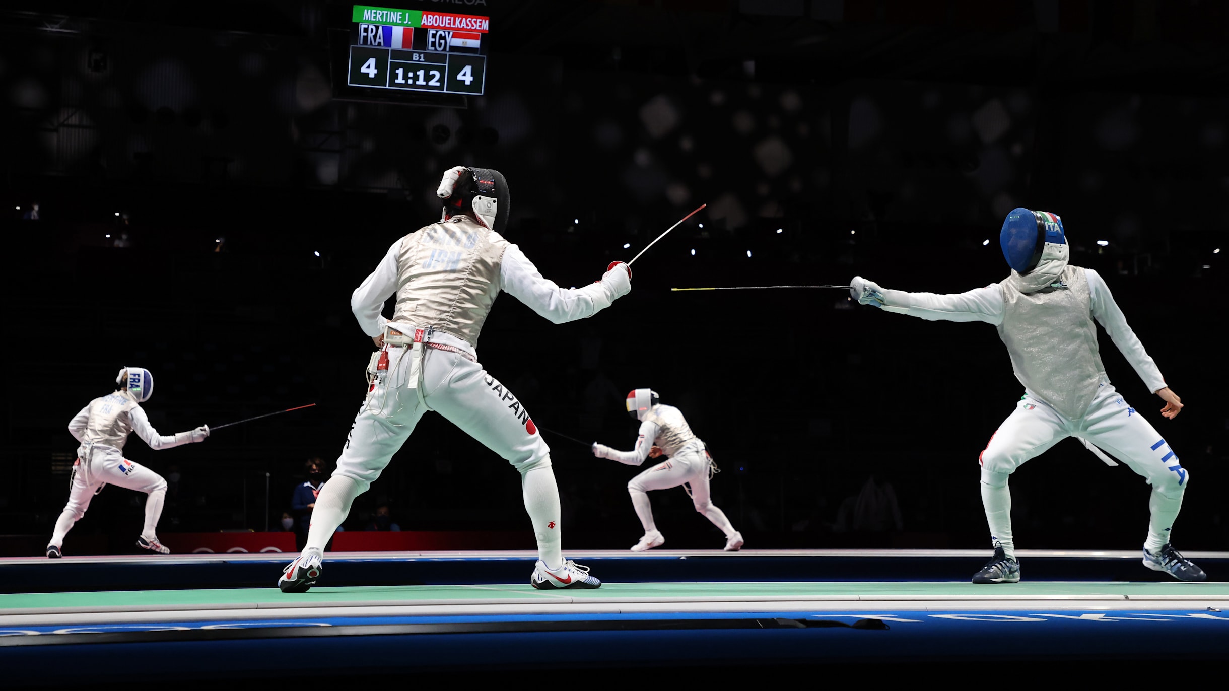 Fencing Foil Vs Sabre