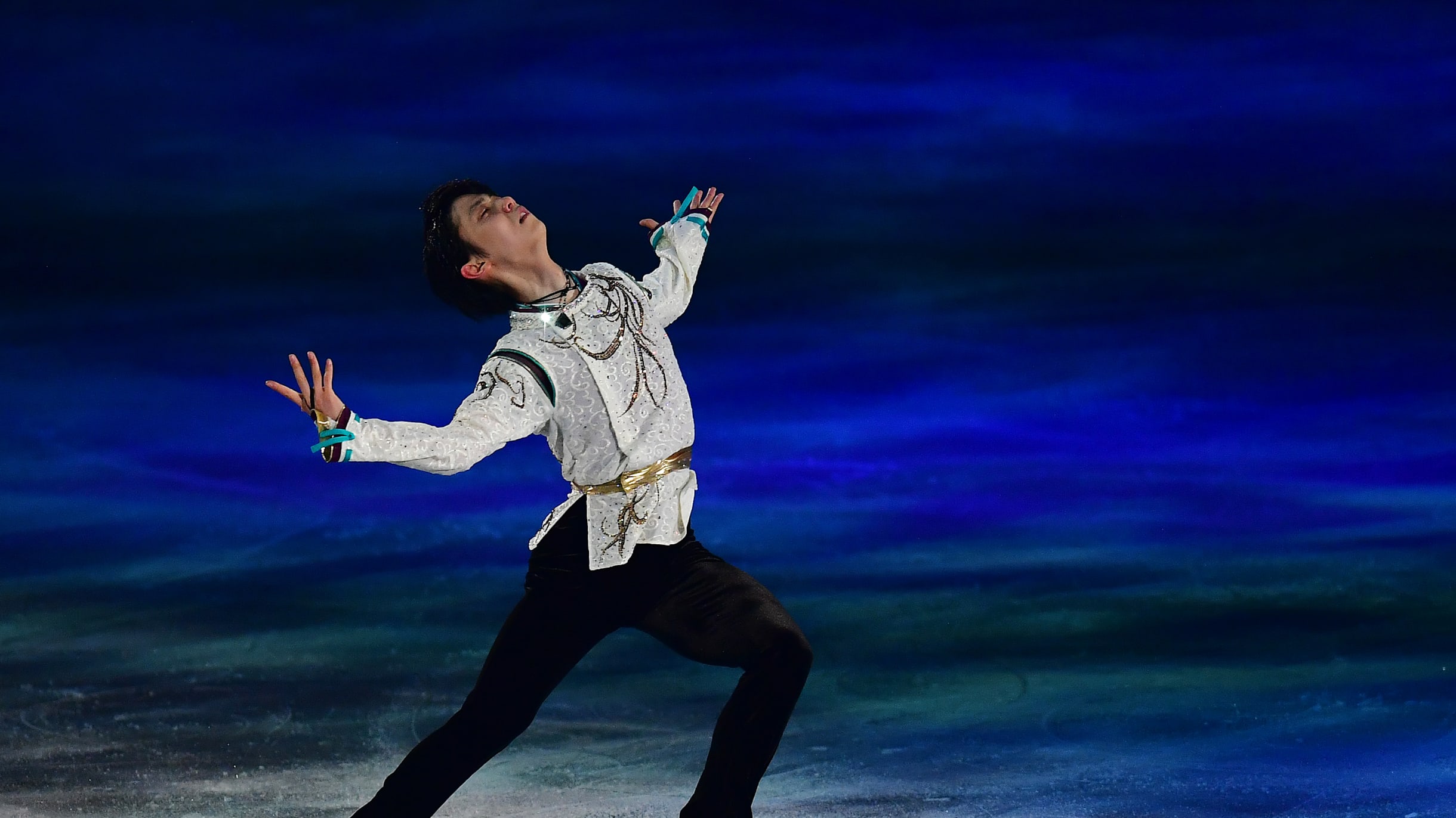羽生結弦　新聞　スポーツ報知　スポニチ　四大陸選手権　2枚セット Amazon.co.jp: 羽生結弦選手ポスター 4枚セット (新聞拡大版写真
