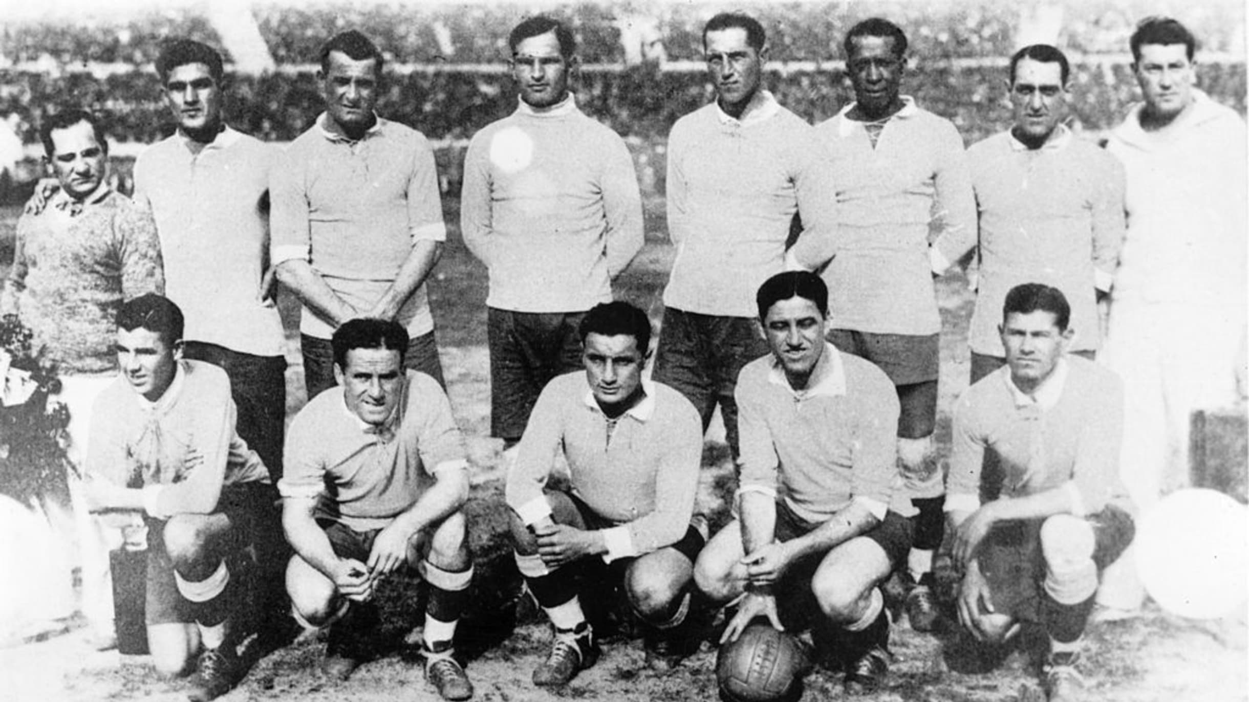 Футбол. История чемпионатов мира. Первый «мундиаль»: Уругвай – 1930