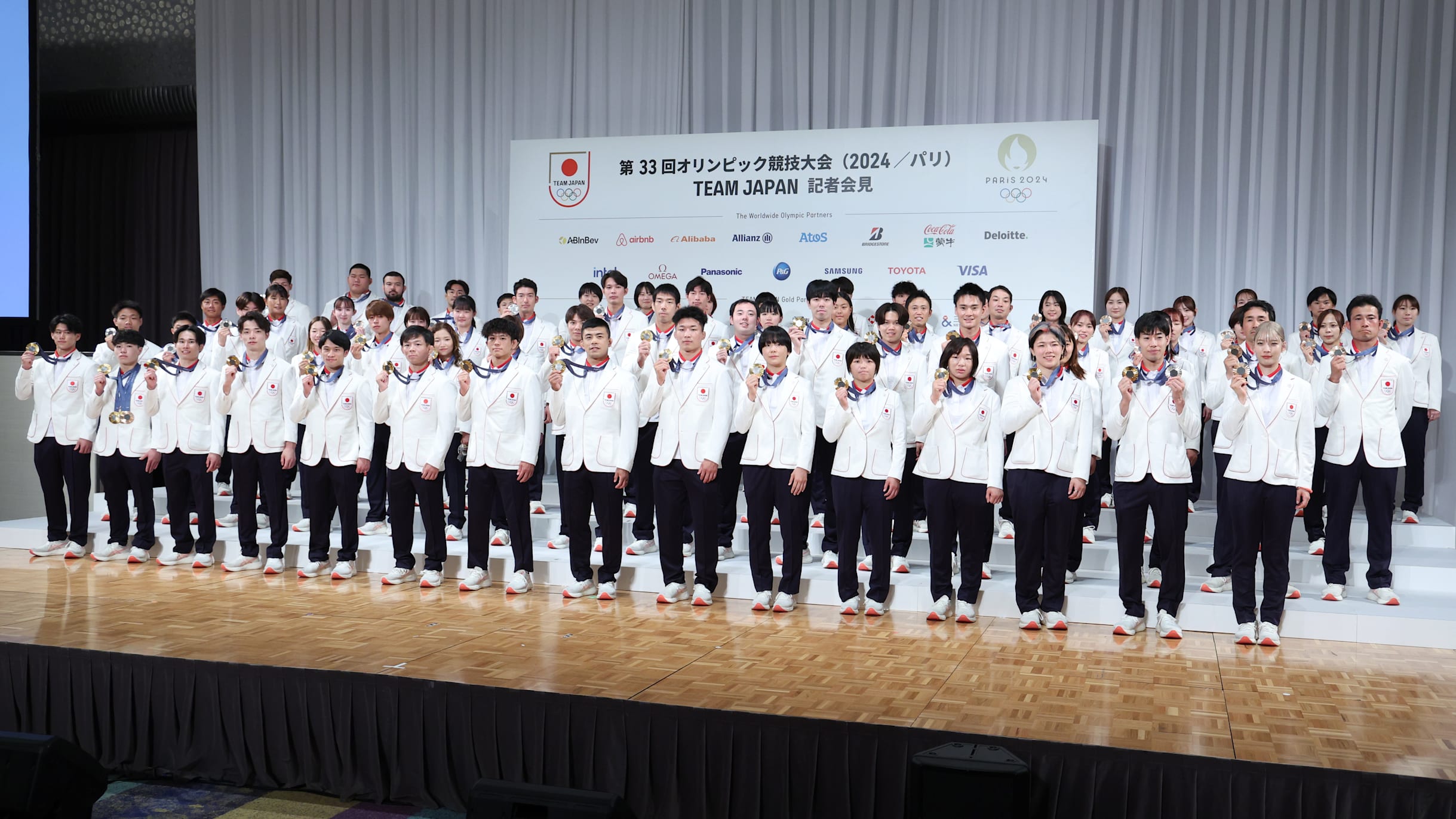 パリ2024日本選手団 解団…旗手の江村美咲「競技を超えて、高め合えた